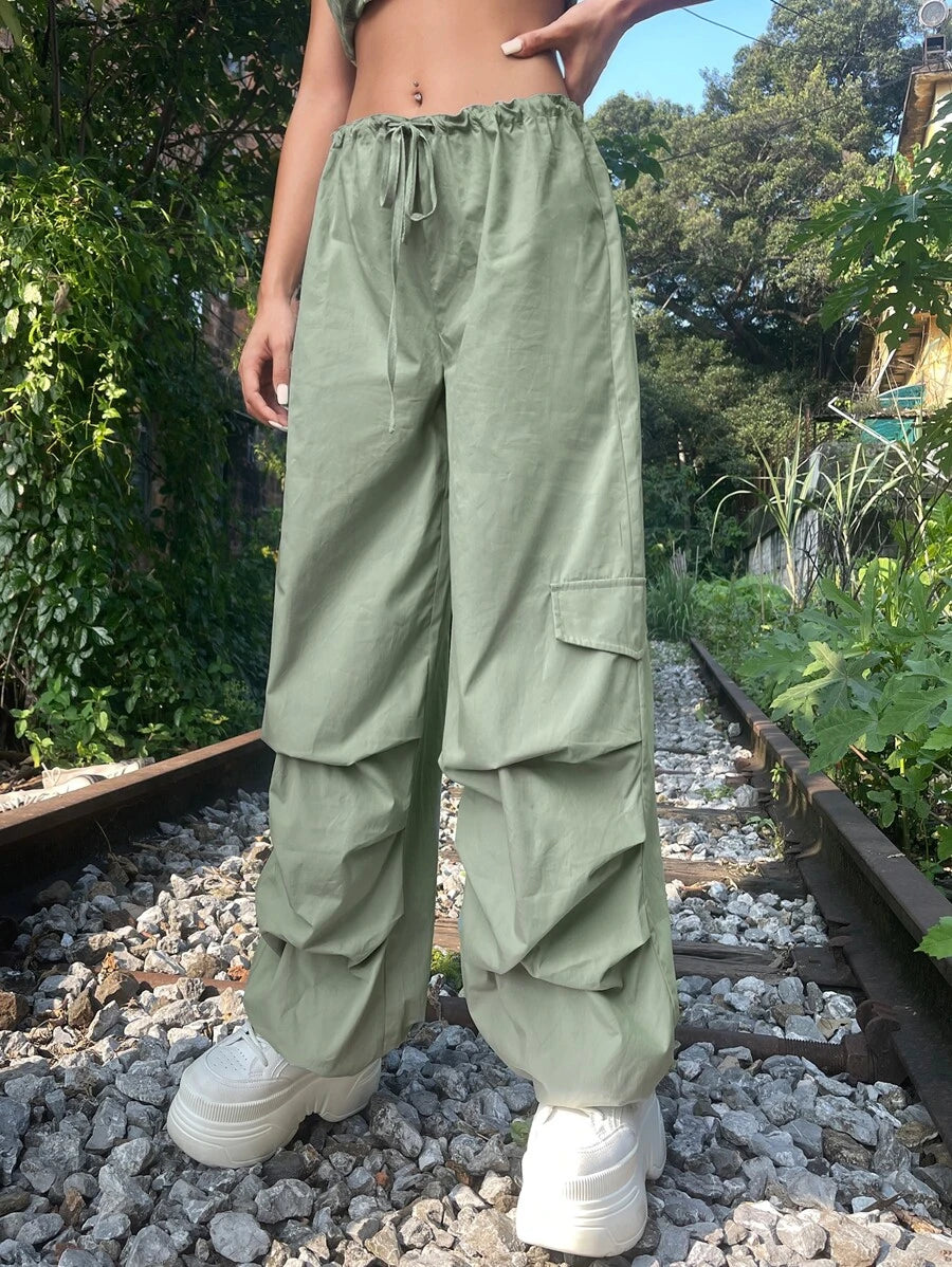 Solid Drawstring Waist Cargo Parachute Pants – model wearing view