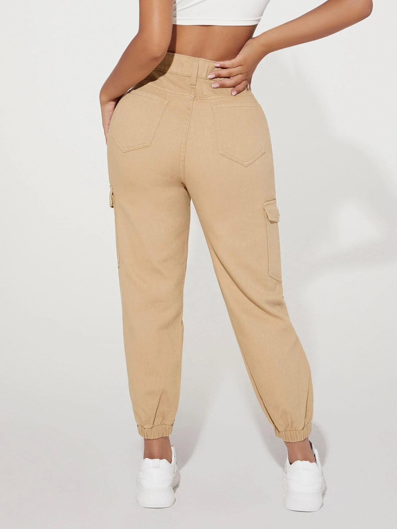 Plain Flap Pocket Jogger Cargo Jeans – full length outfit view
