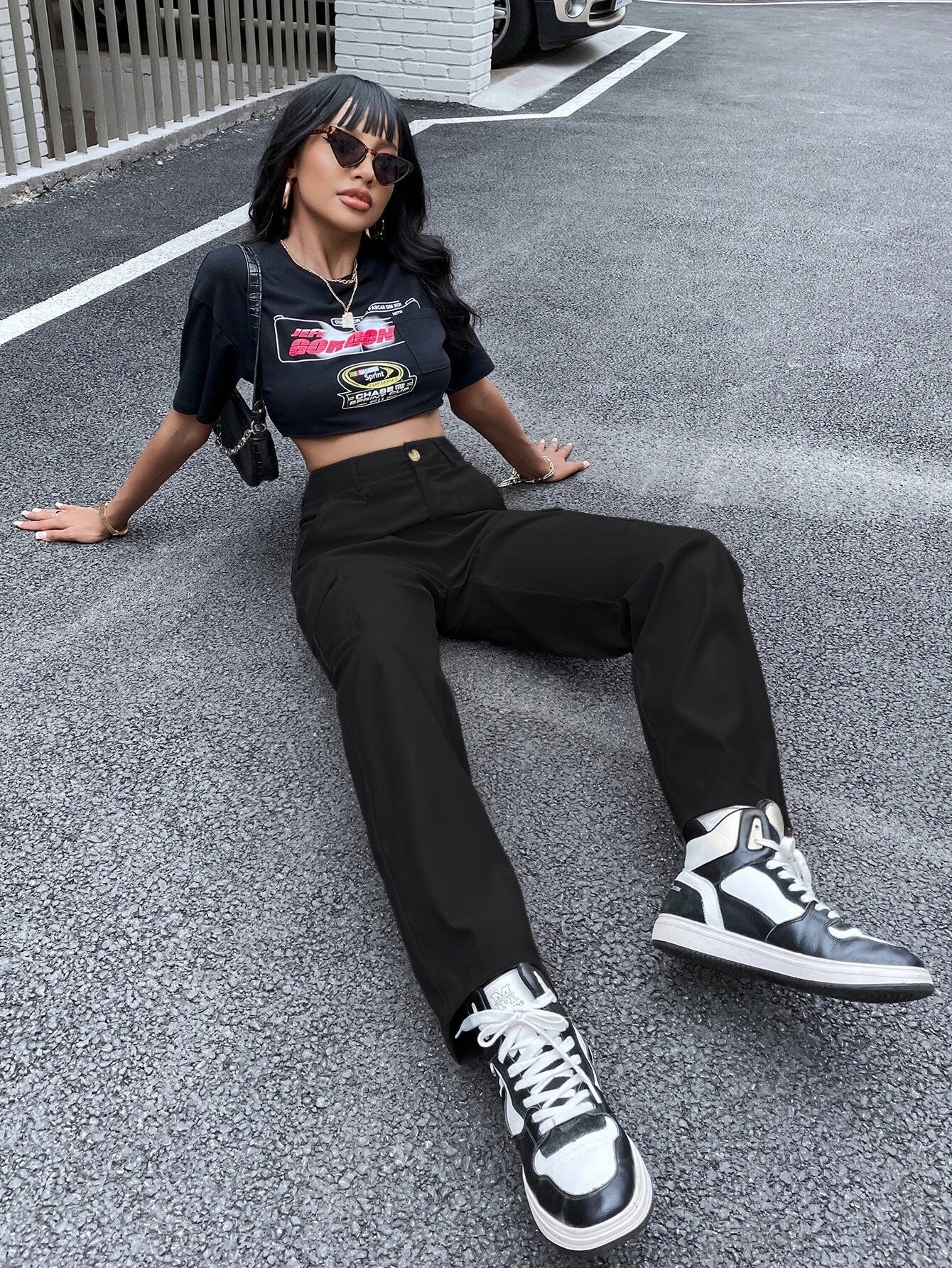 High Waist Flap Pocket Utility Pants – waistband detail