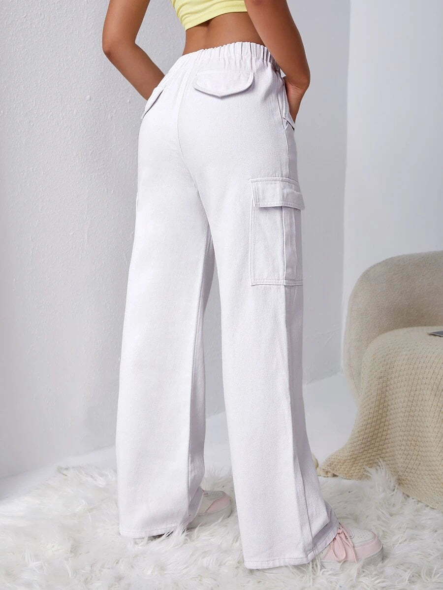 Drawstring Waist Flap Pocket Cargo Jeans in Green – styled outfit view