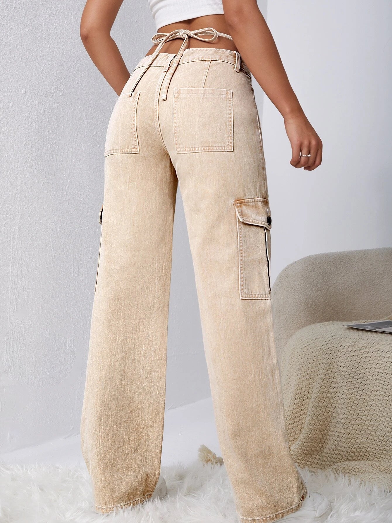 Tie Back Flap Pocket Cargo Jean – side profile view