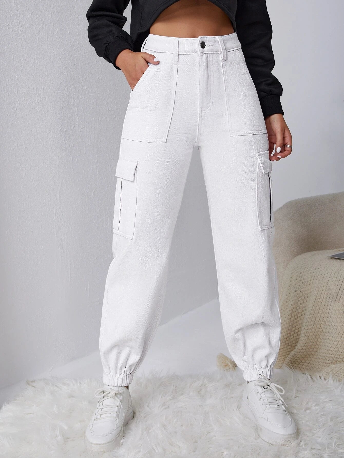 Plain Flap Pocket Side Cargo Jeans – side profile view