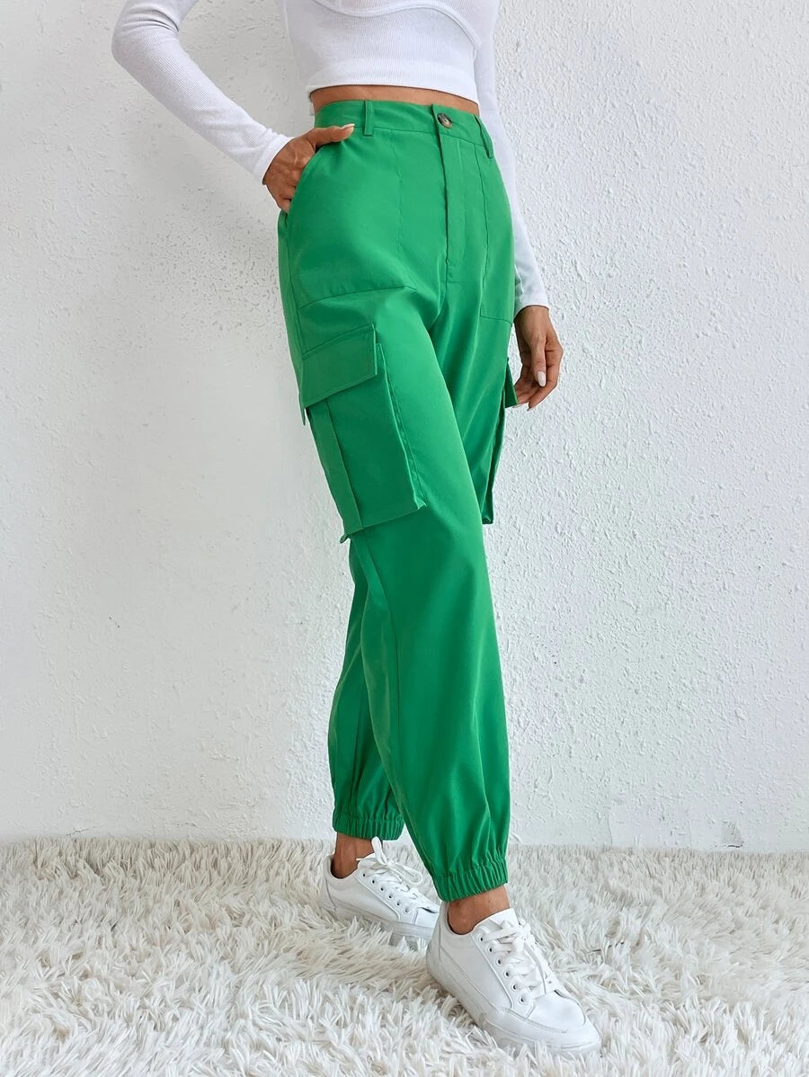 Solid Casual Slant Pocket Cargo Pants – lifestyle view 30