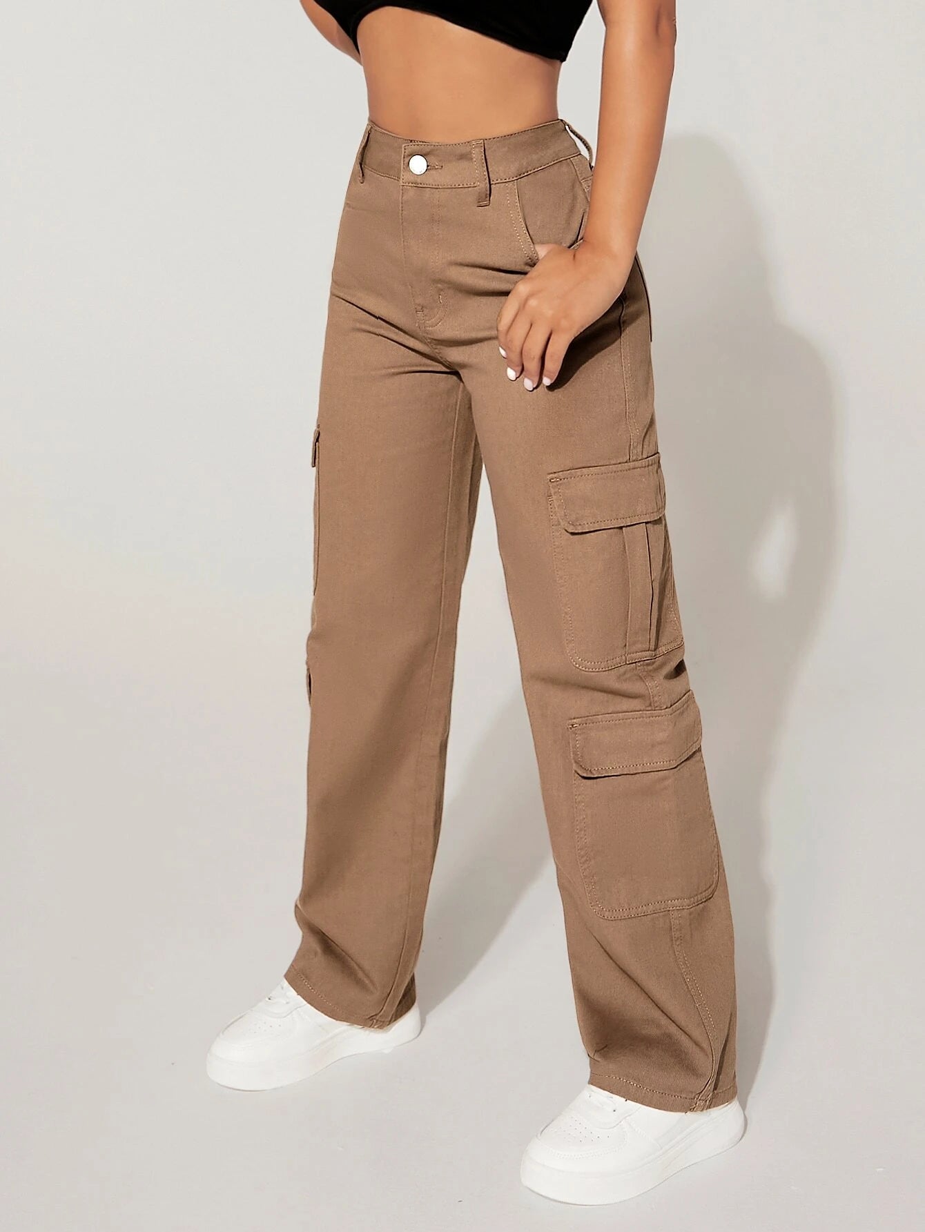 Plain Straight Leg Flap Pocket Cargo Pants – waistband detail