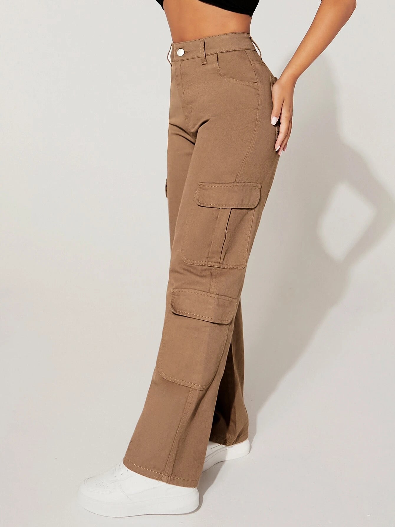 Plain Straight Leg Flap Pocket Cargo Pants – full length outfit view