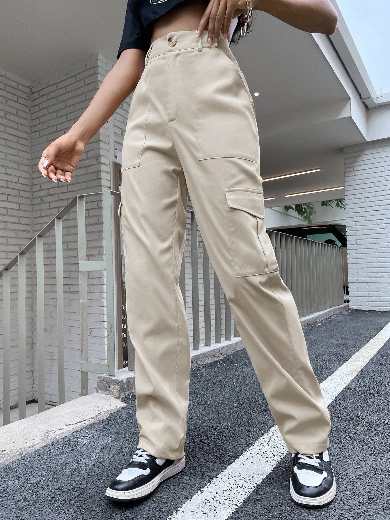 Regular Fit Non Stretch Cargo Pants – lifestyle view 12
