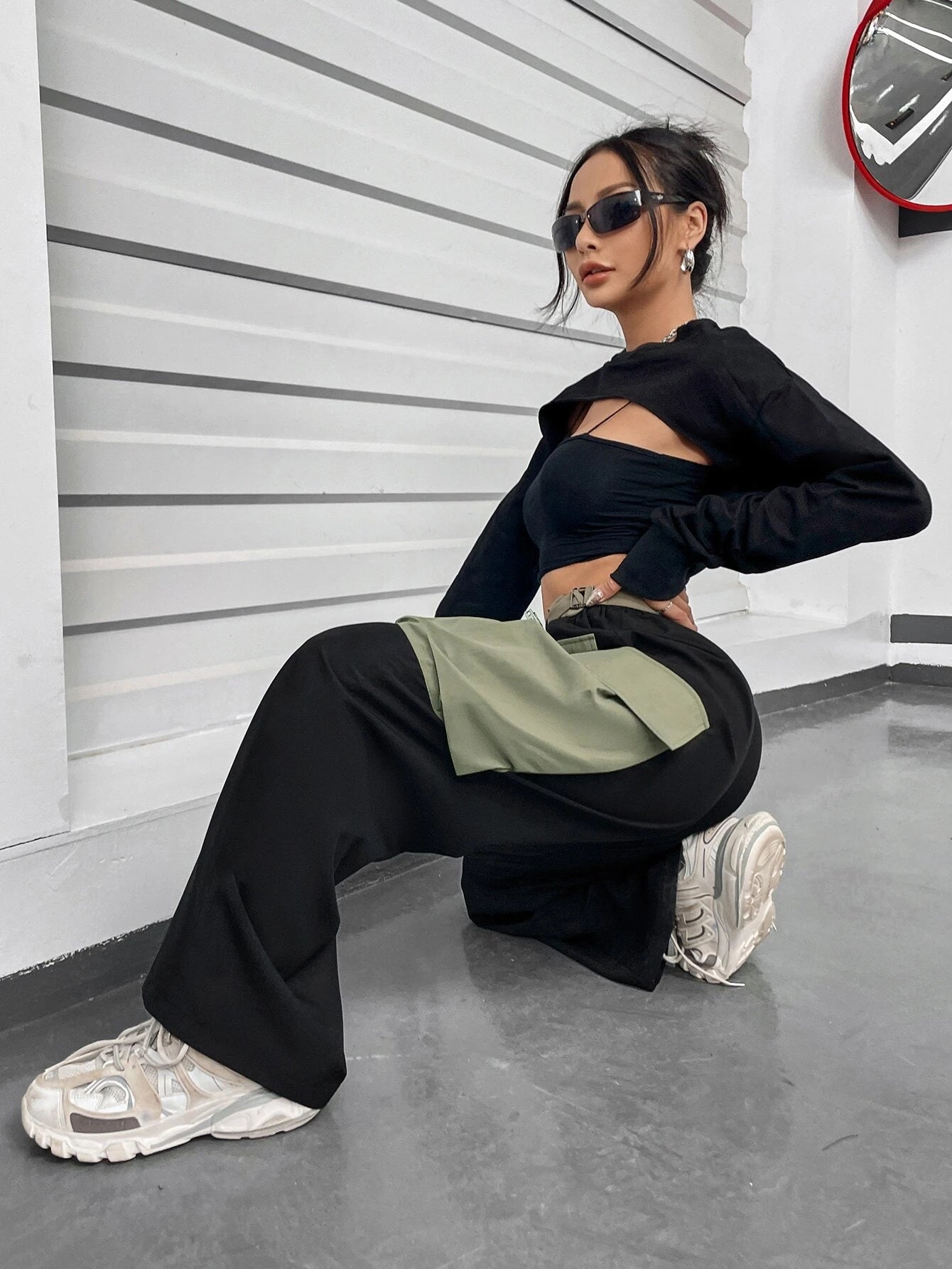 Gorpcore Low Rise Flap Pocket Cargo Pants – full length outfit view