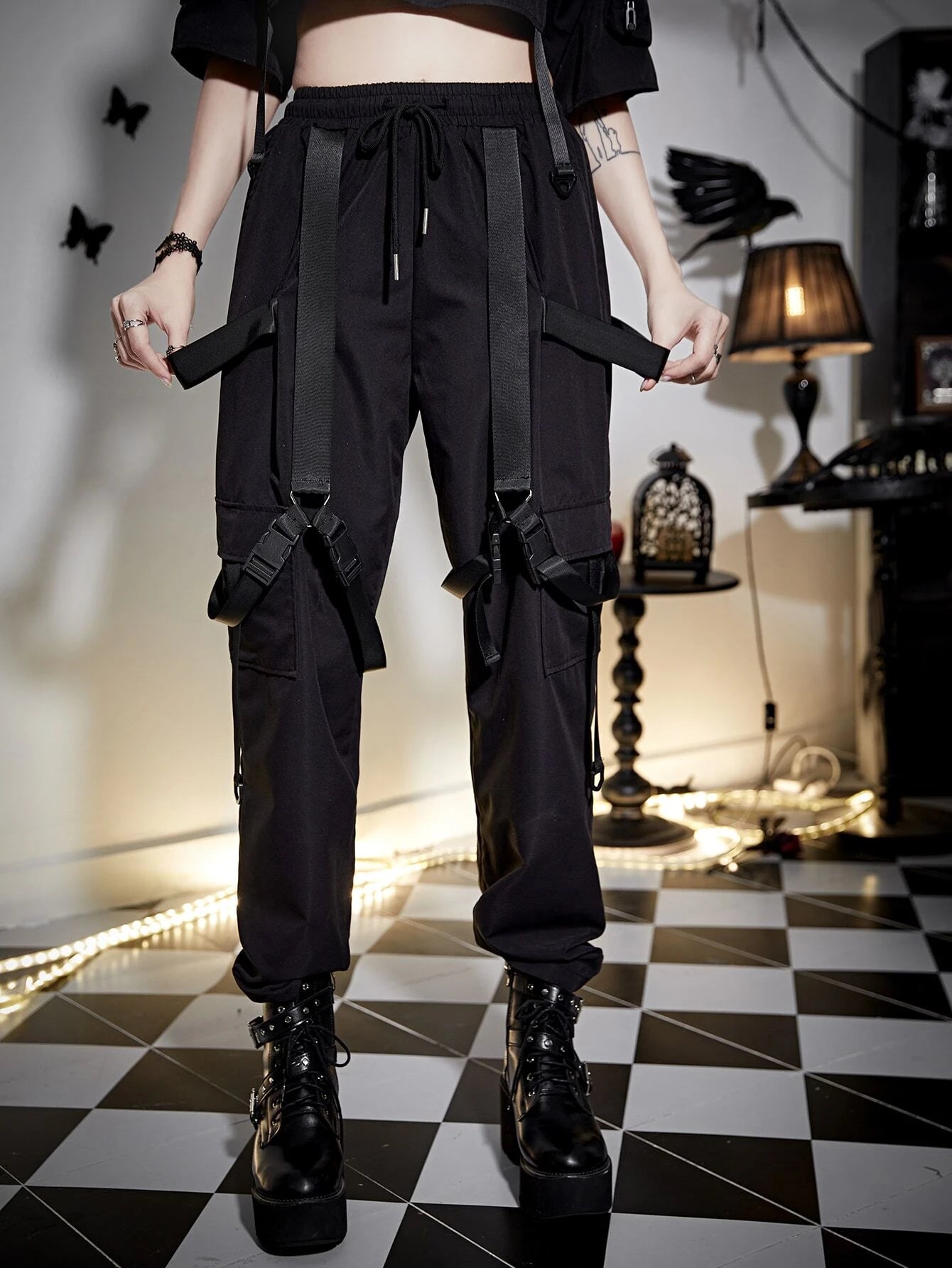 Buckle Tape Attached Cargo Pants – side profile view