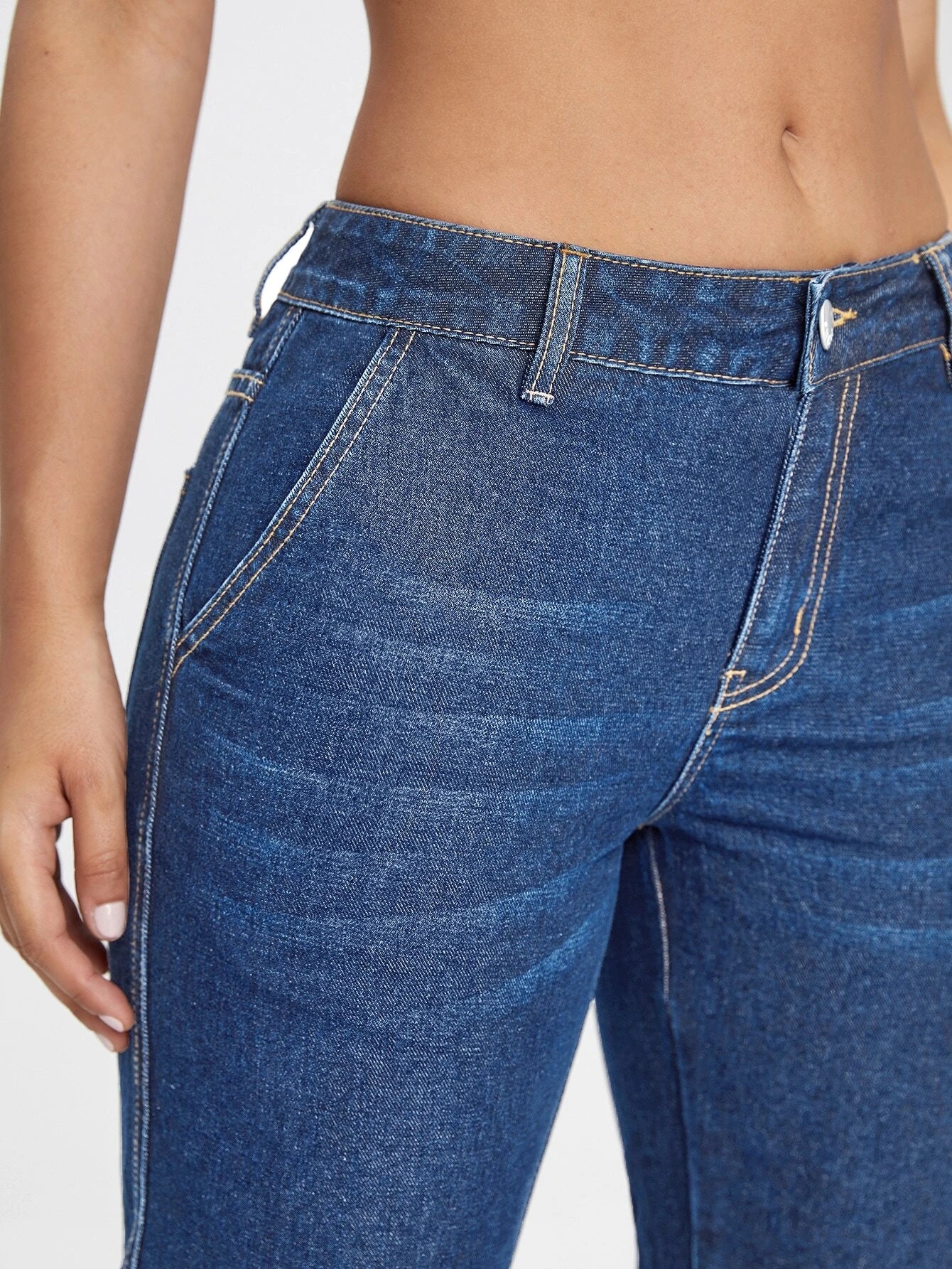 Zipper Fly Regular Fit Denim Cargo Jeans – back view detail