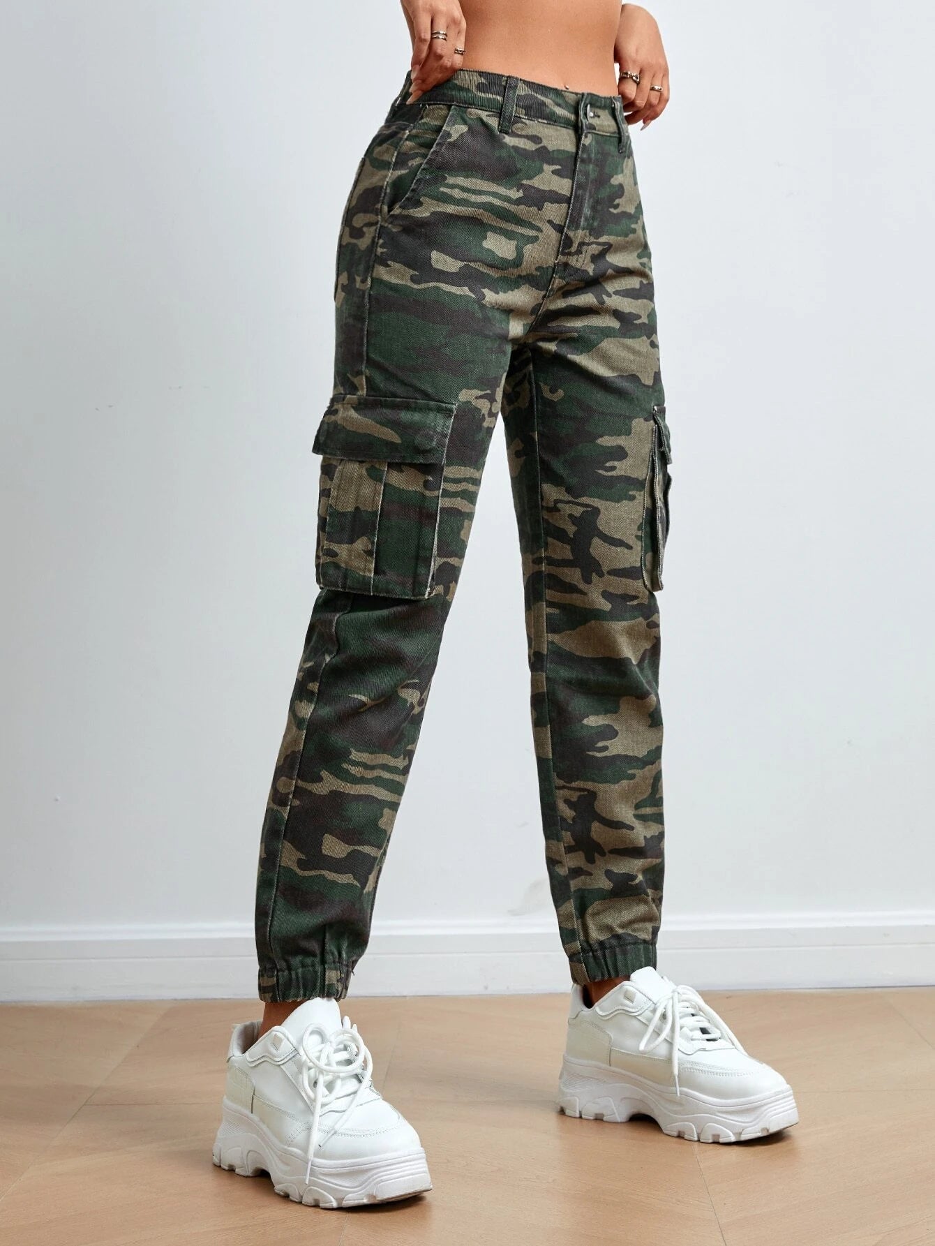Camo Denim Zipper Jogger Cargo Pant – pocket detail close-up