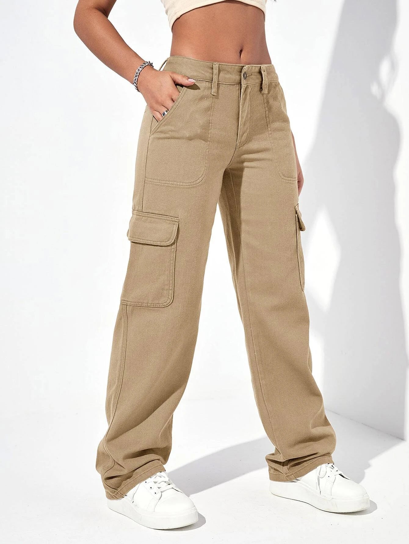 Plain Flap Pocket Cargo Jeans in Green #ns-8 – side profile view