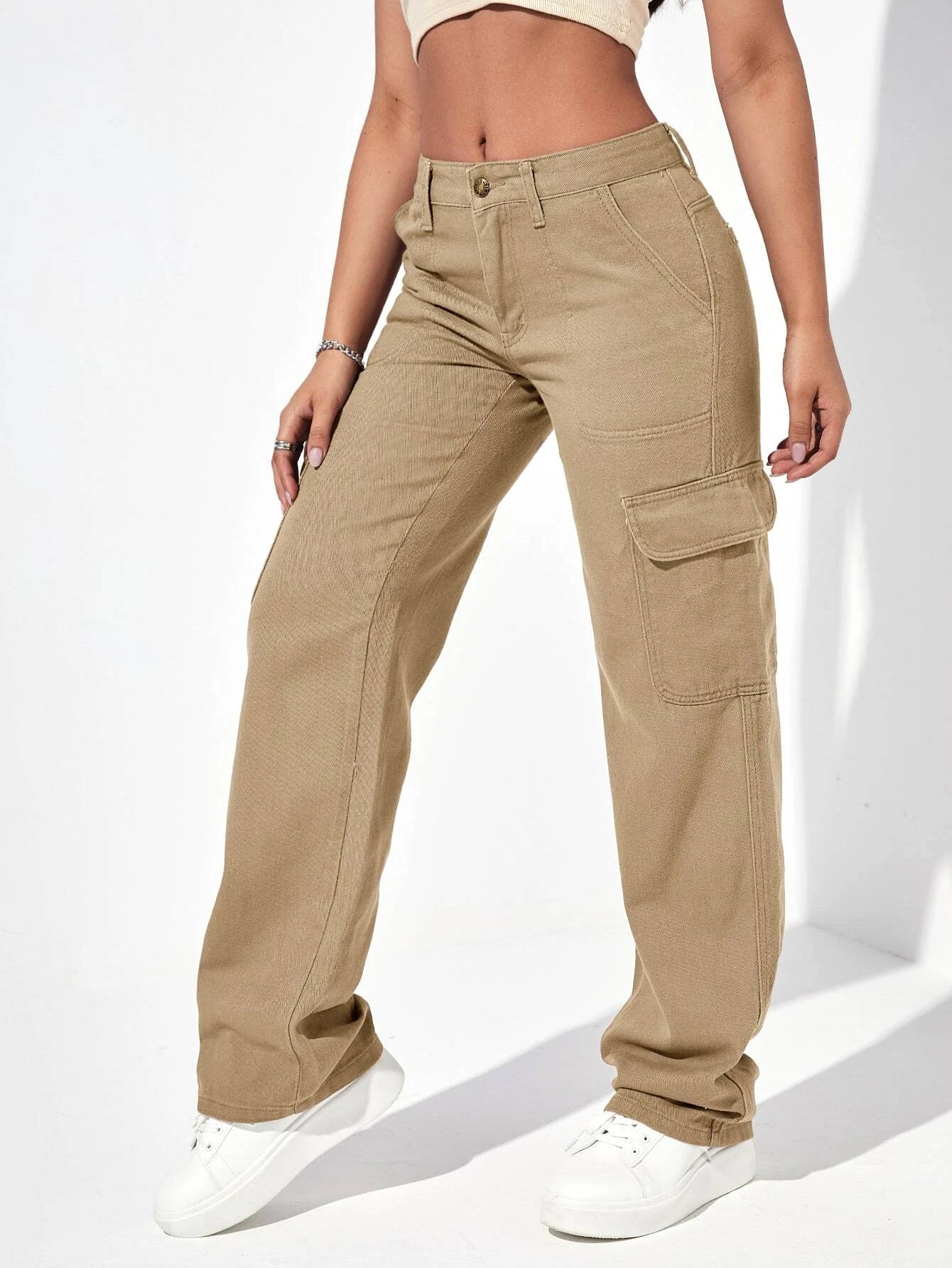 Plain Flap Pocket Cargo Jeans in Green #ns-8 – pocket detail close-up