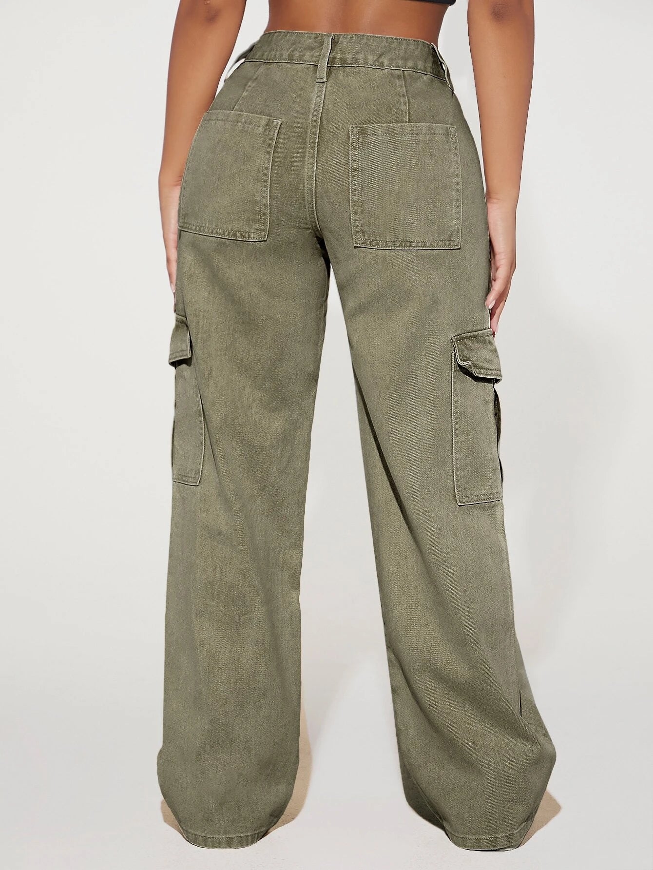 Plain Flap Pocket Cargo Jeans Style 2 – side profile view