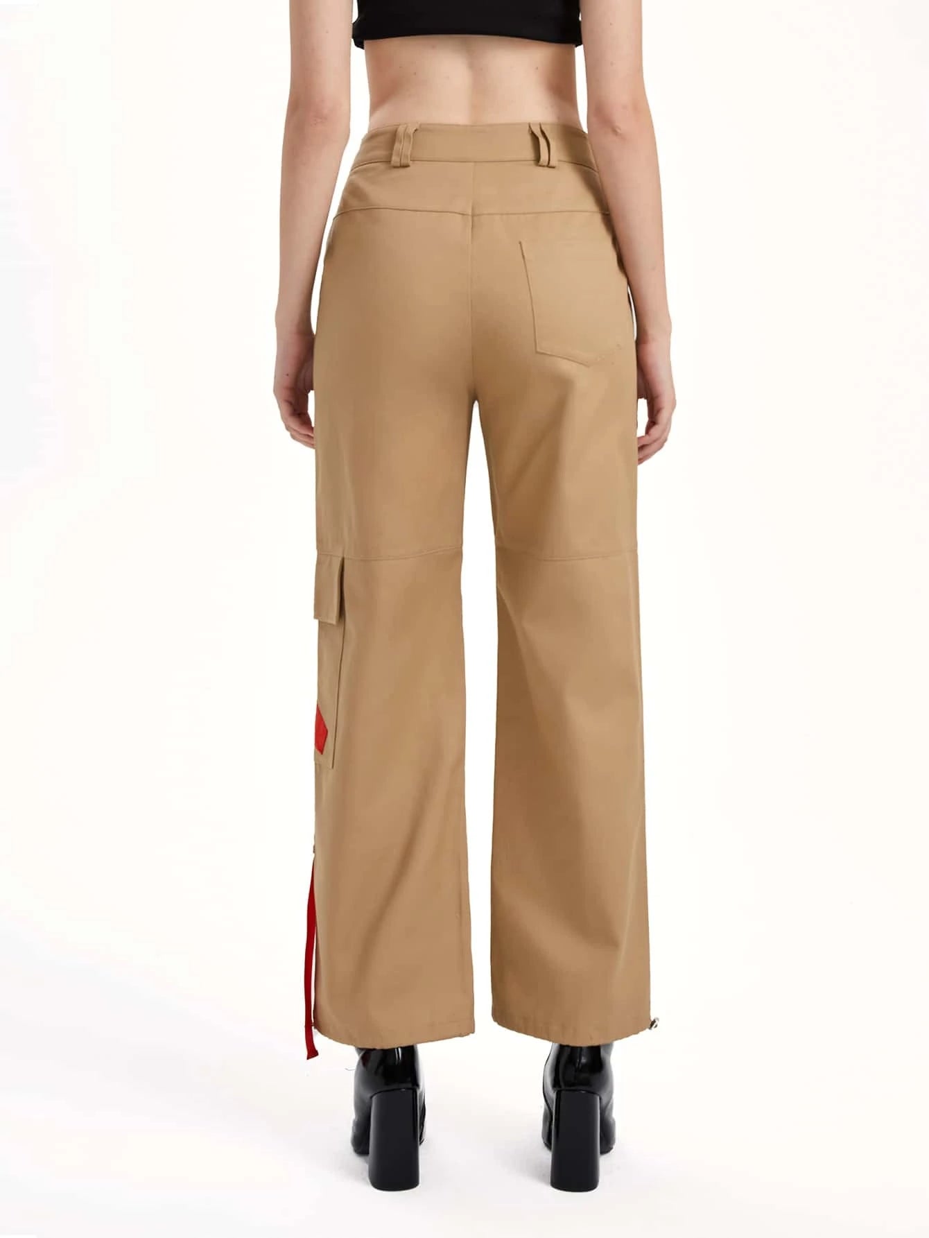 Zipper Fly Flap Pocket Cargo Pants – back view detail