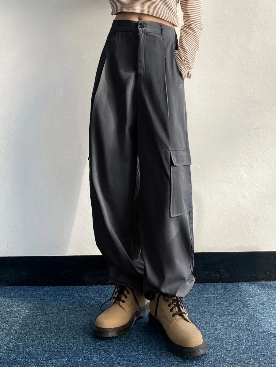 Flap Pocket Side Drawstring Hem Cargo Pants in Black – styled outfit view