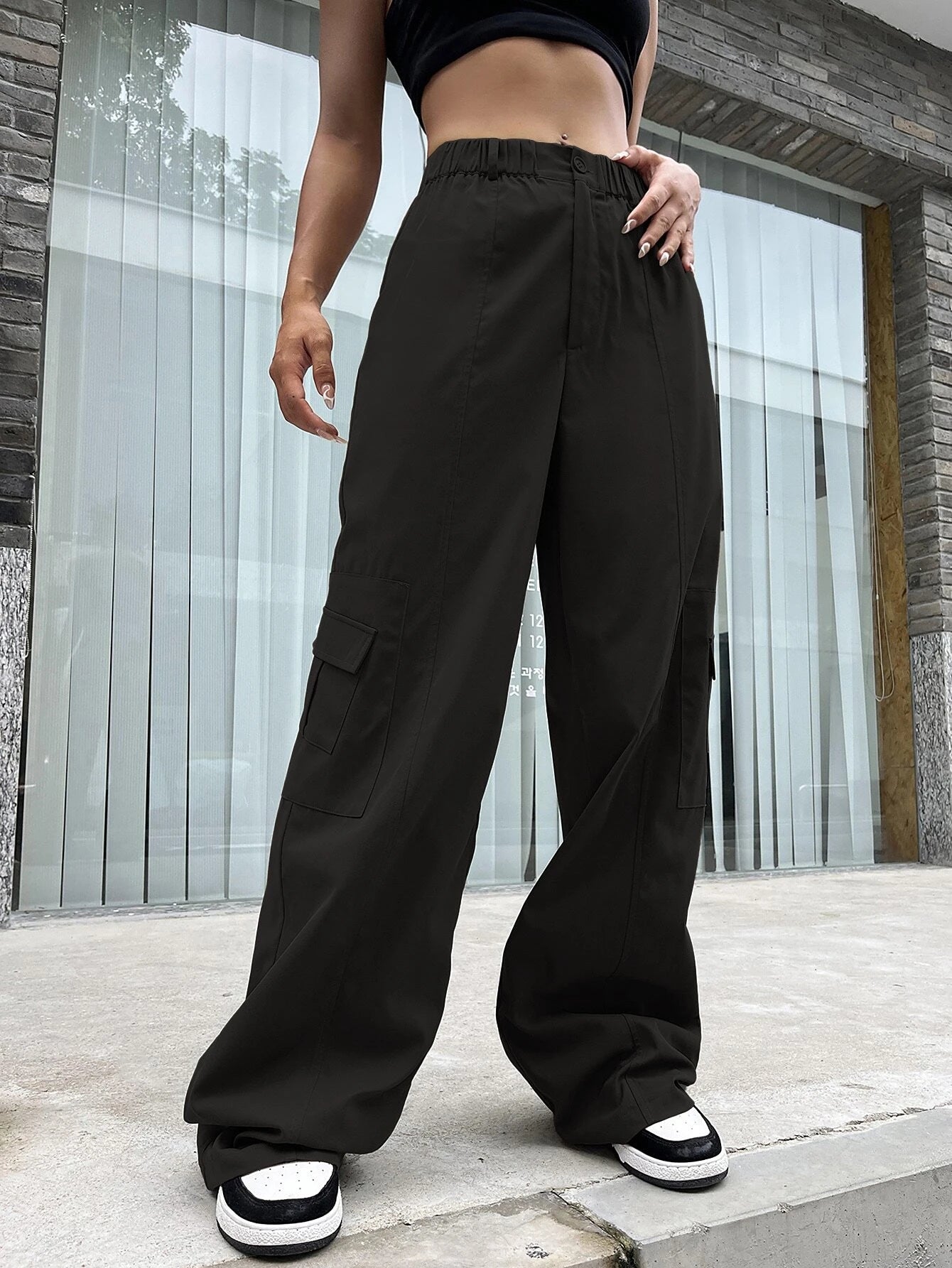 Casual Flap Side Pocket Plain Cargo Pants – side profile view