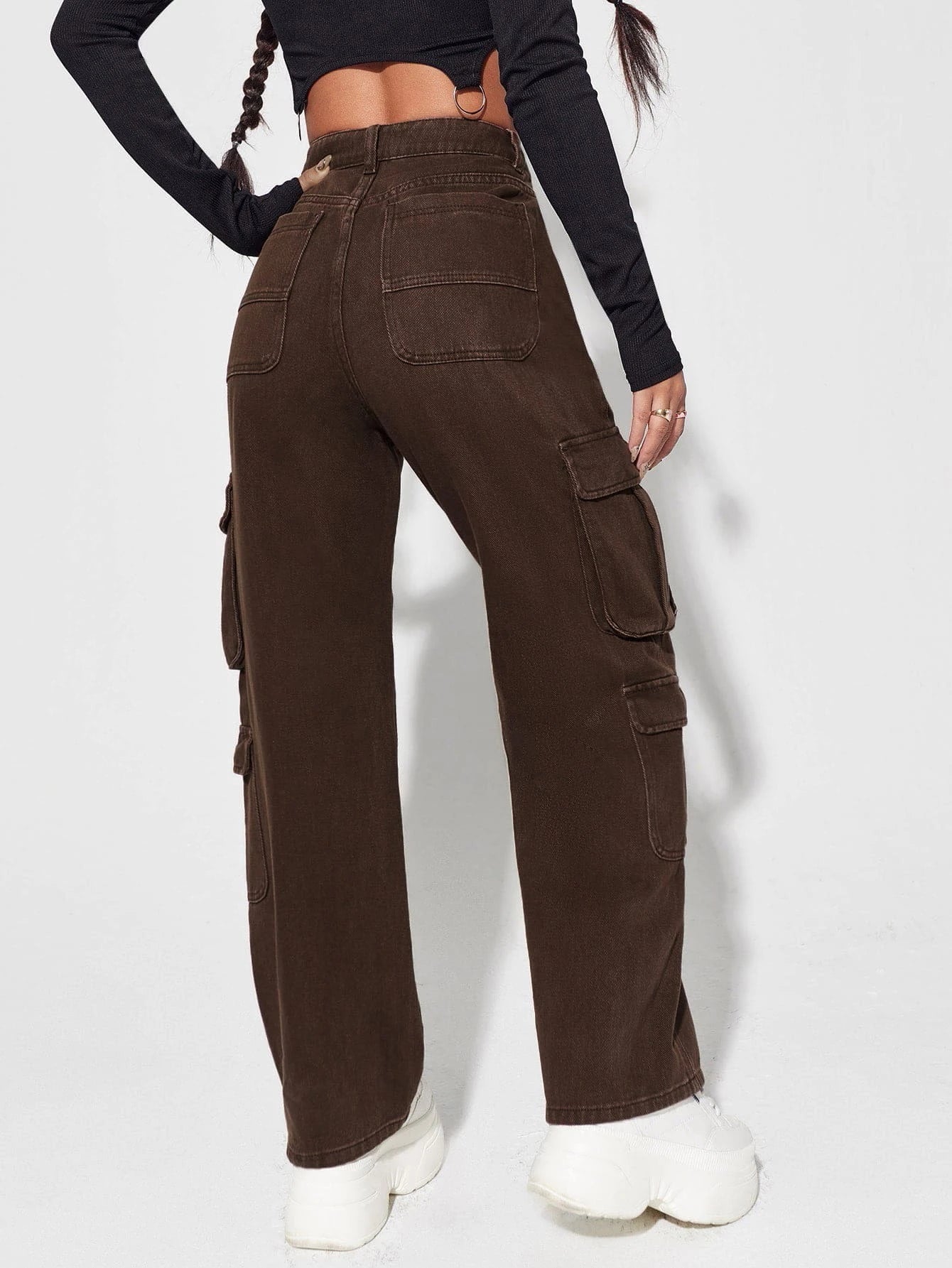 High Waisted Cargo Jeans – model wearing view