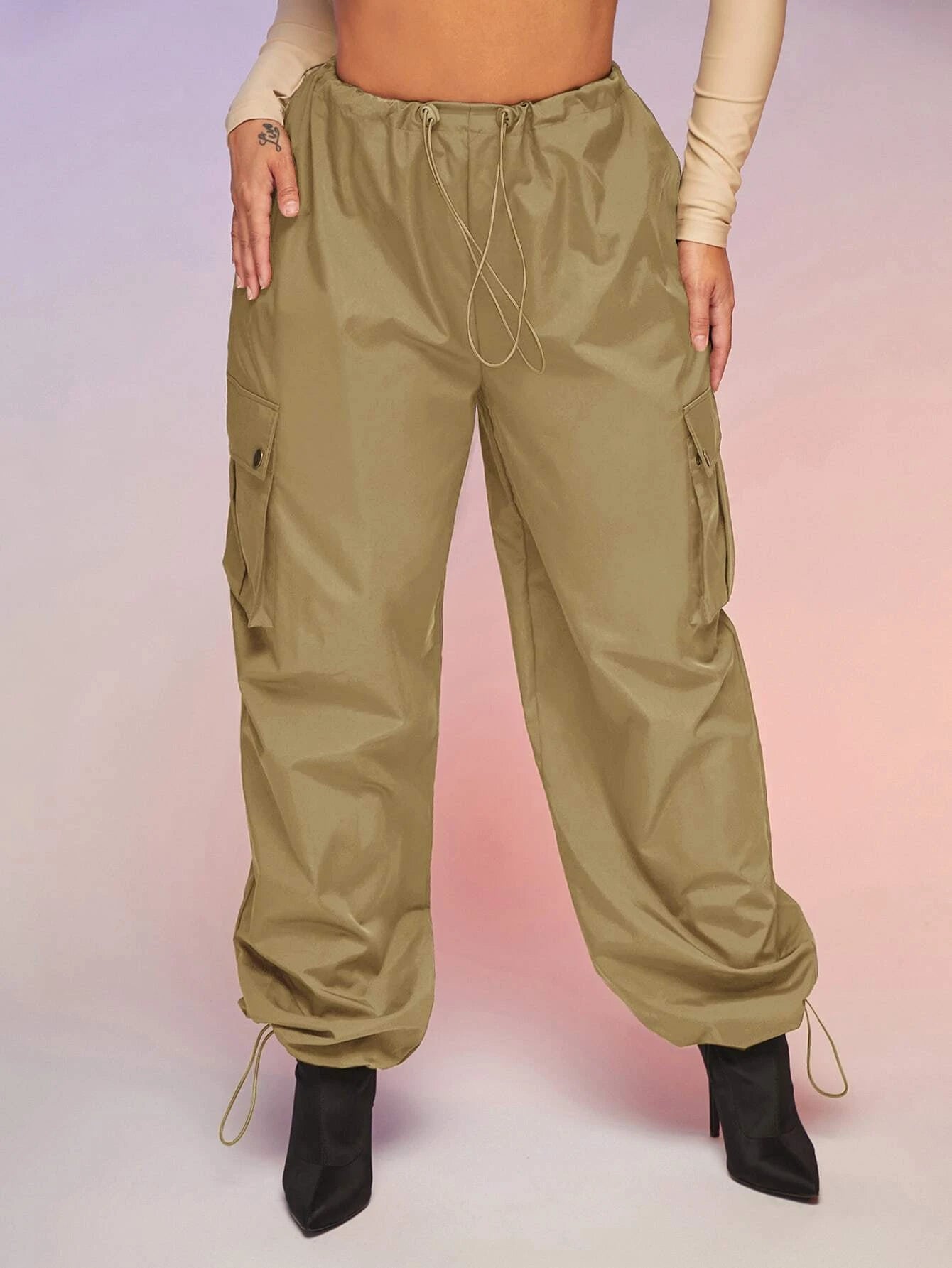 Parachute Cargo Pant – back view detail