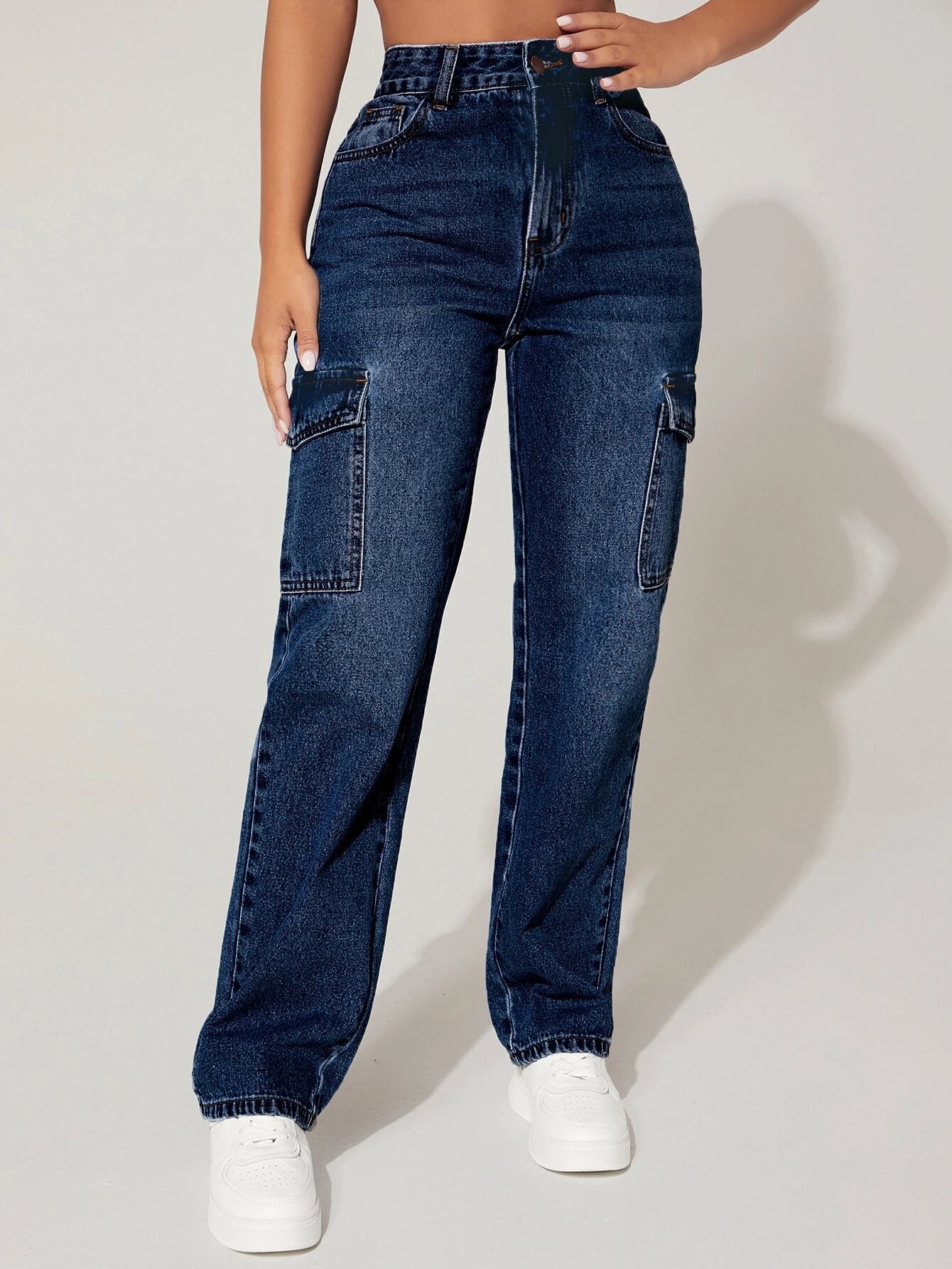 Single Button Cargo Jeans – pocket detail close-up