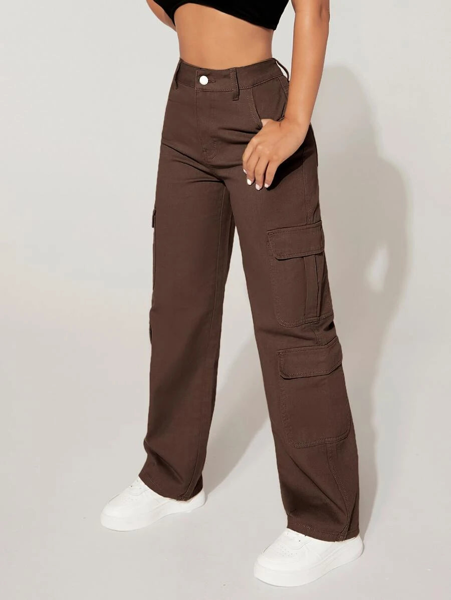 Flap Pocket Cargo Easy Wear Jeans – model wearing view