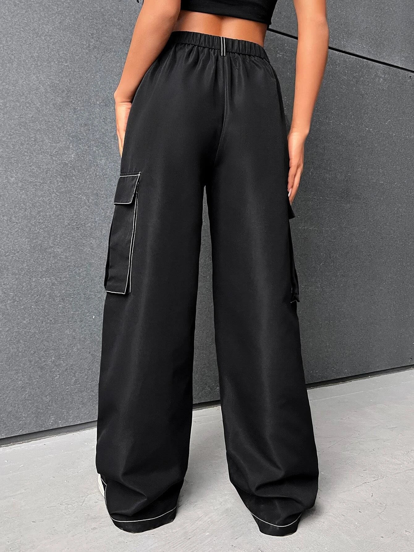 Letter Patched Detail Flap Pocket Side Cargo Pants – back view detail