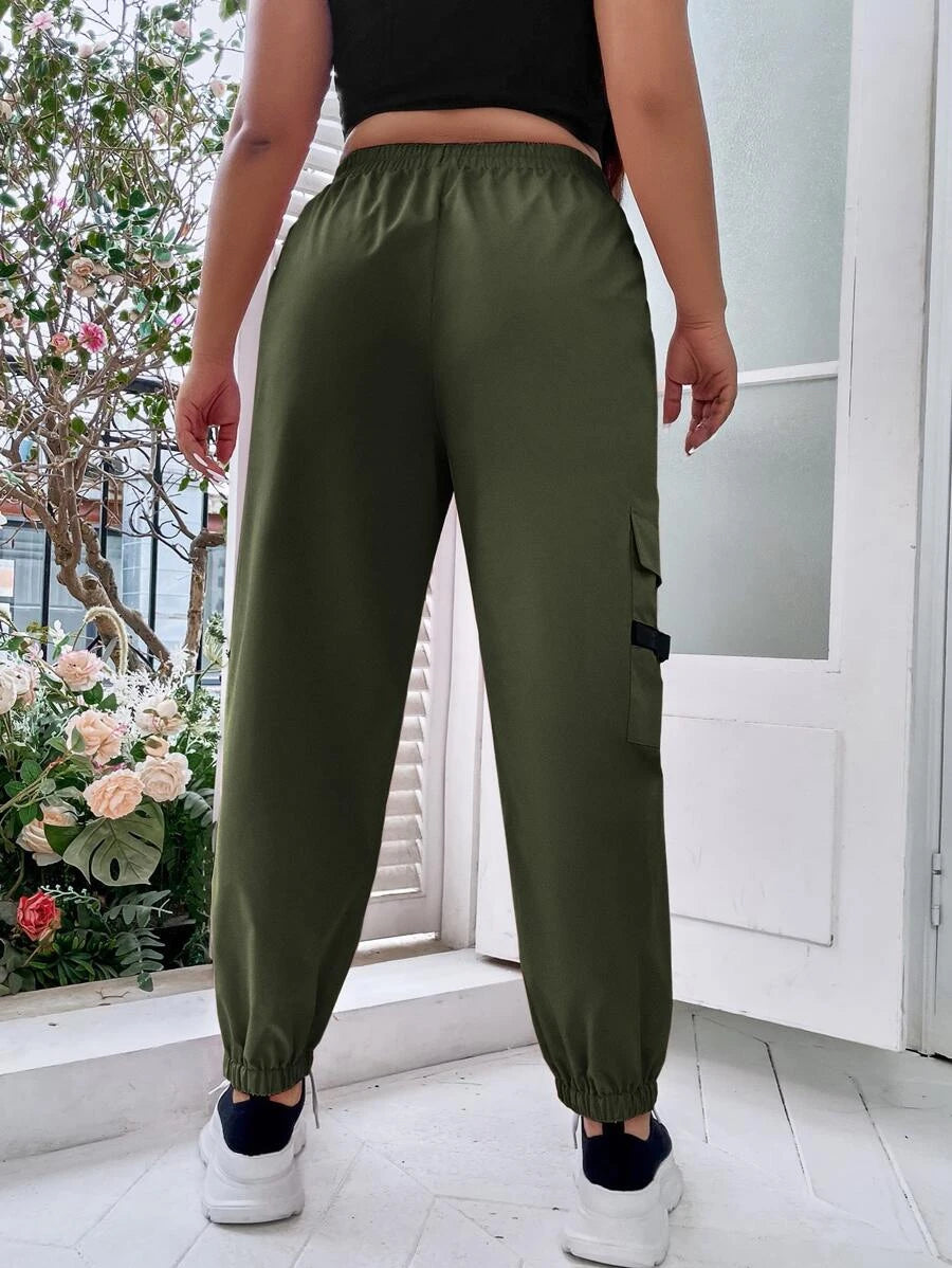 Flap Pocket Side Drawstring Waist Cargo Pants in Green #s-12 – model wearing view