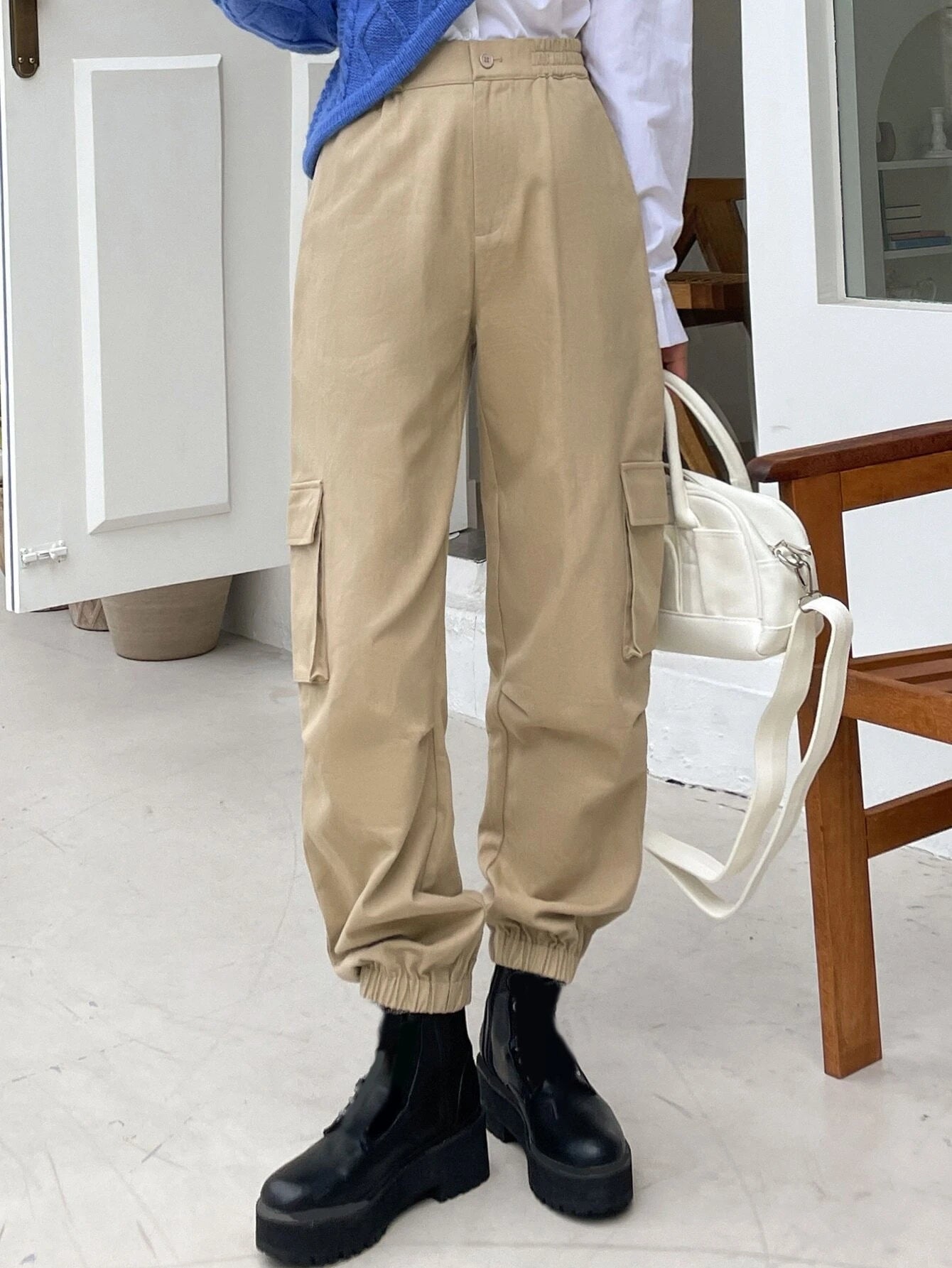 Casual Slant Pocket Cargo Pants – fit and style view