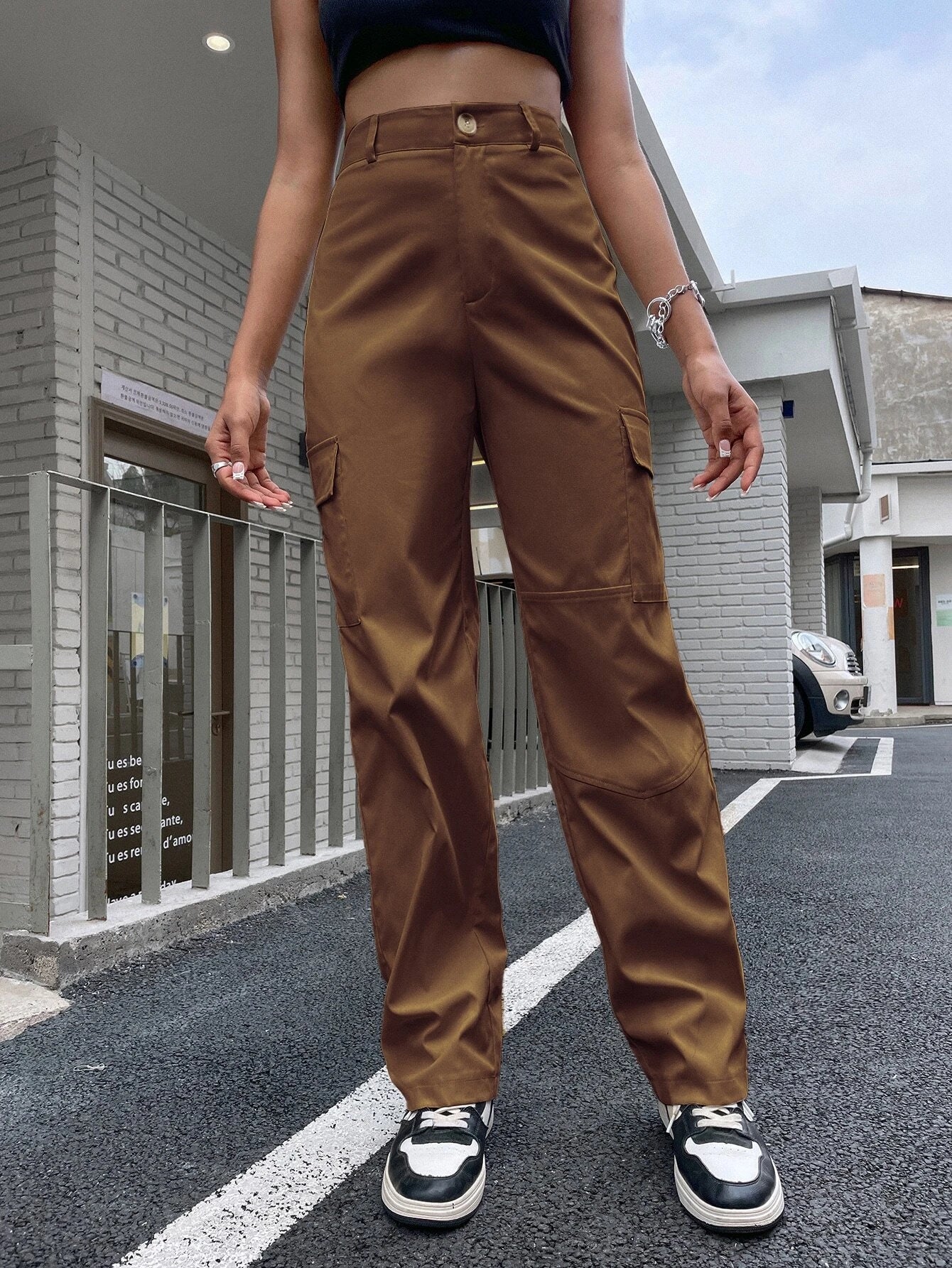 High Waist Flap Pocket Side Cargo Pants in Black – fit and style view