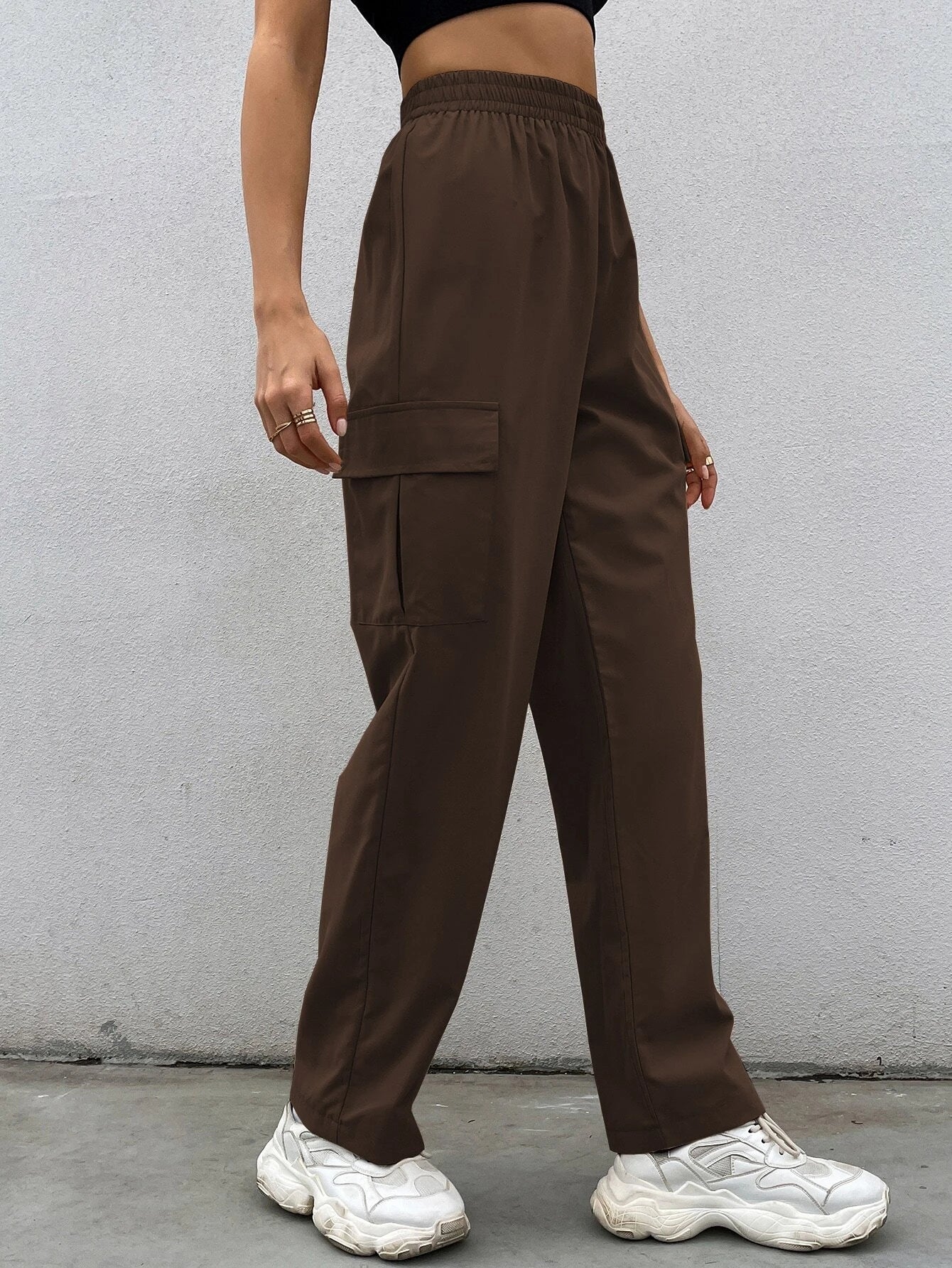 Elastic Waist Non Stretch Cargo Pants – lifestyle view 23