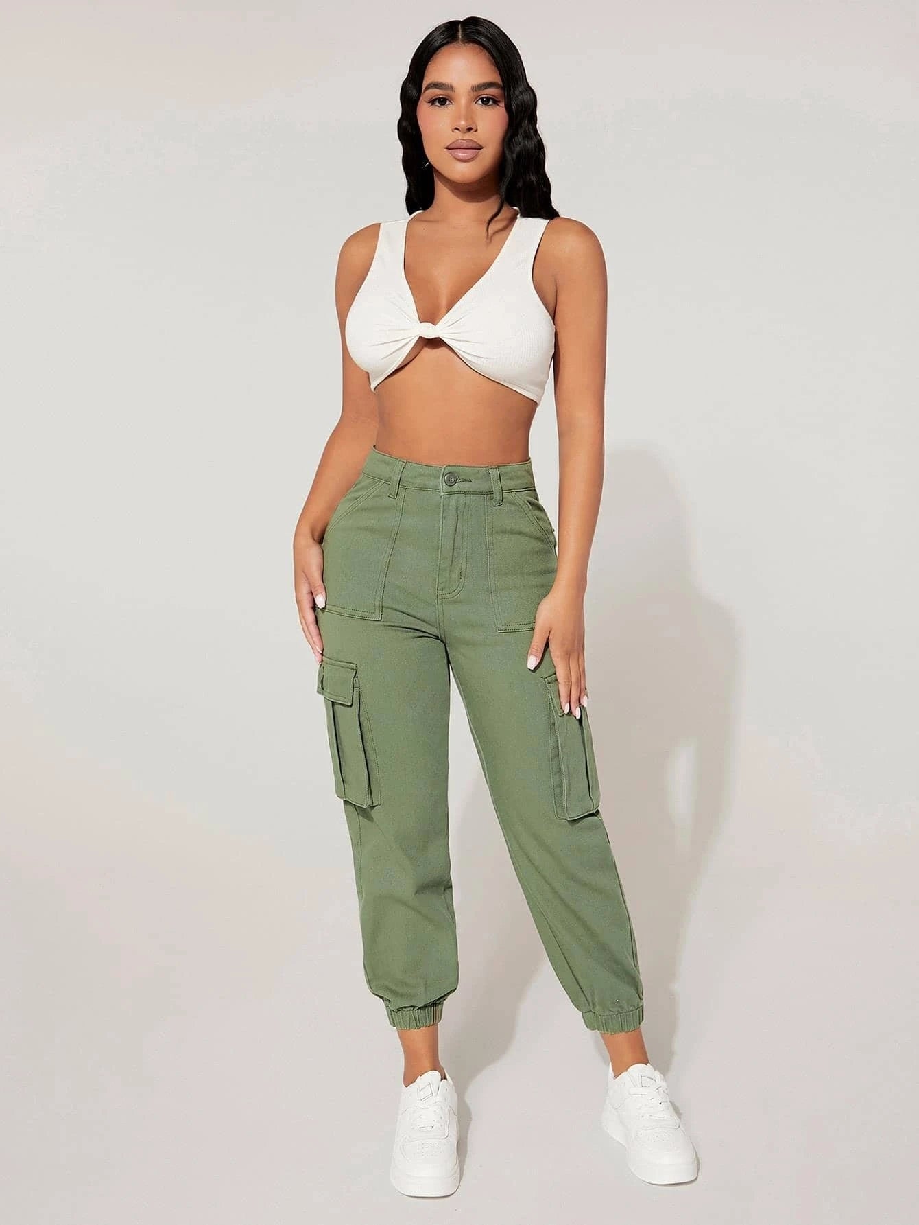 High Waist Flap Pocket Cargo Jeans in Green – side profile view