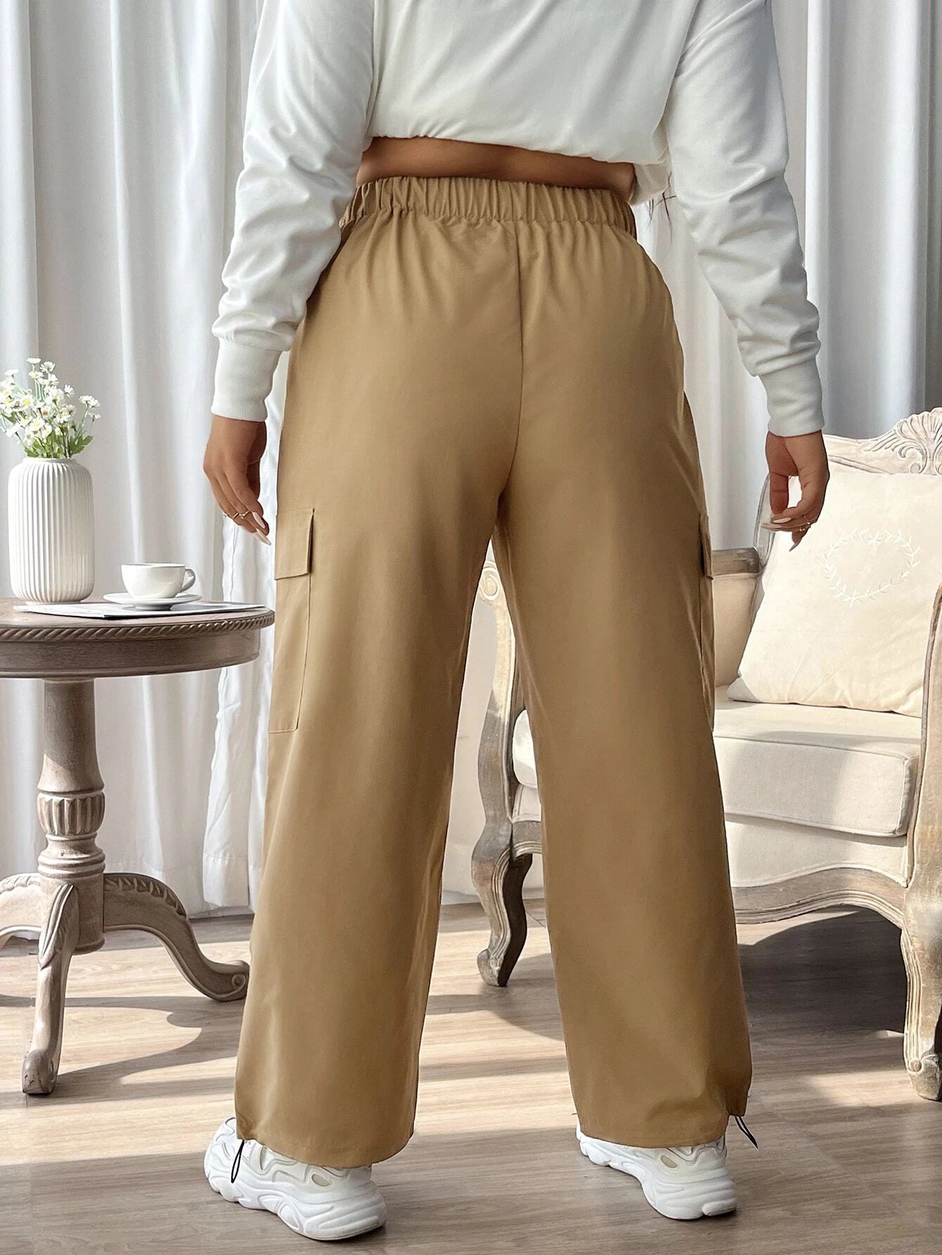 High Waist Flap Pocket Cargo Pants Style 2 – side profile view