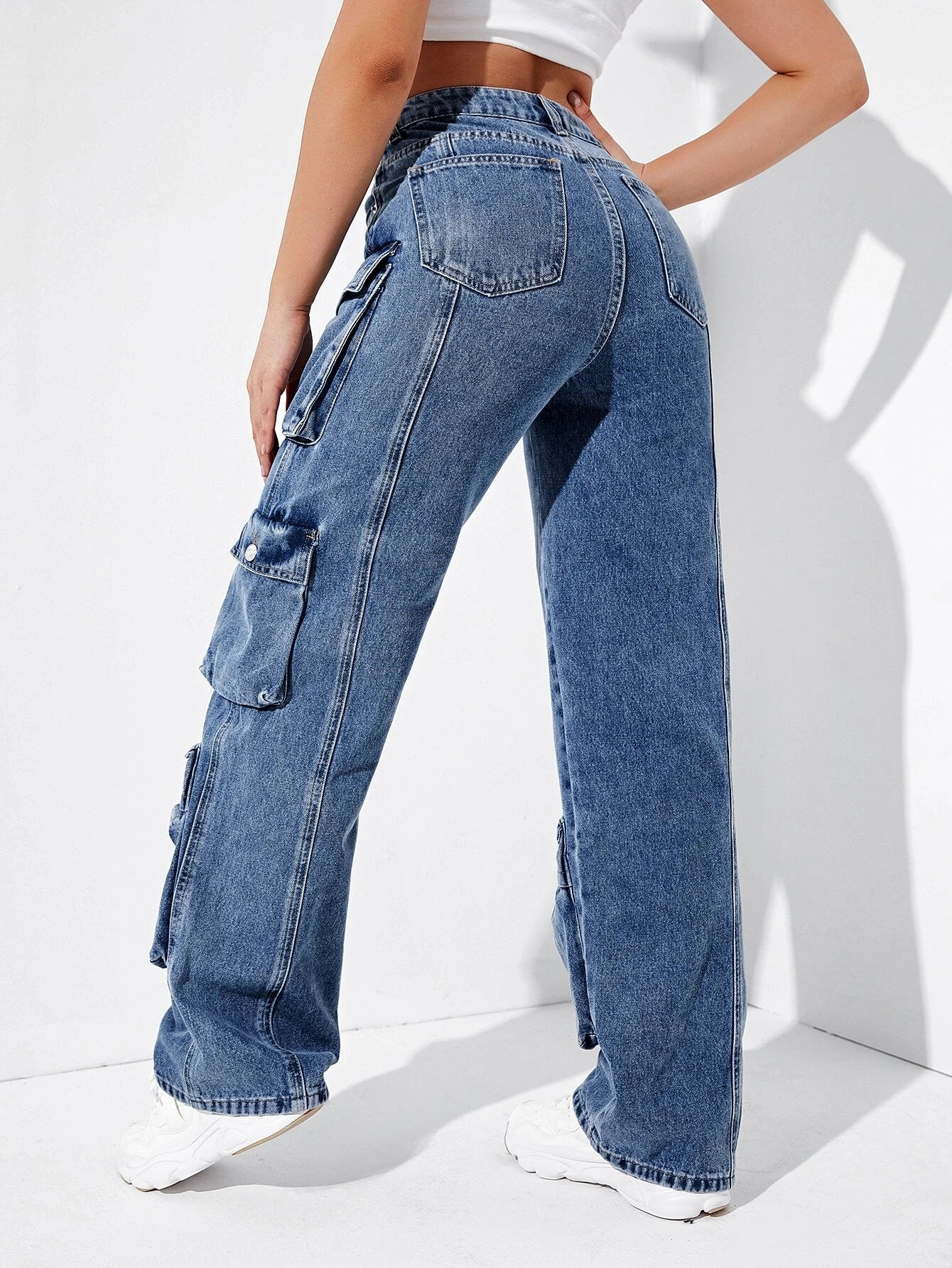 Flap Pocket Straight Cargo Jeans – model wearing view