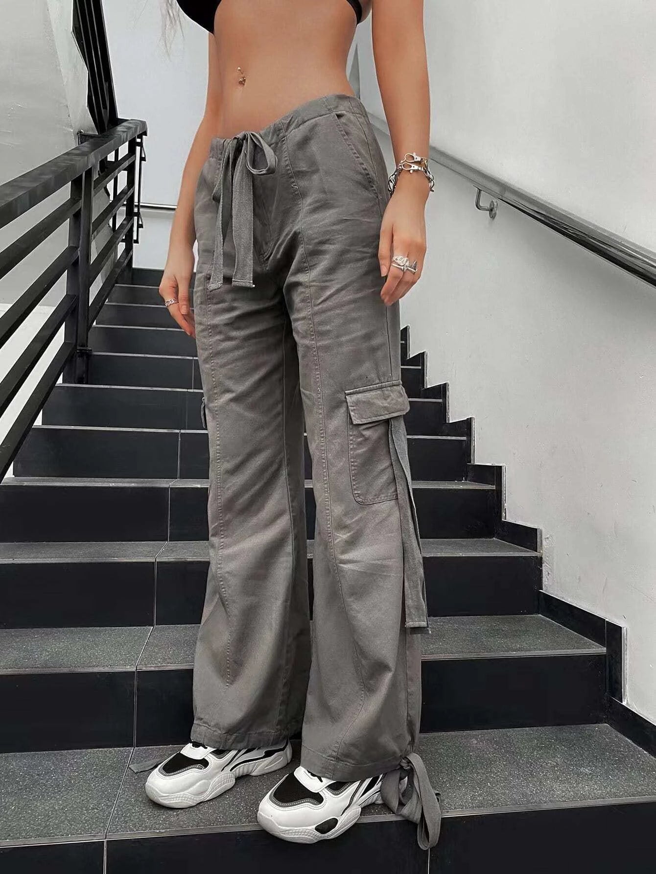 Flap Pocket Parachute Cargo Pants – back view detail