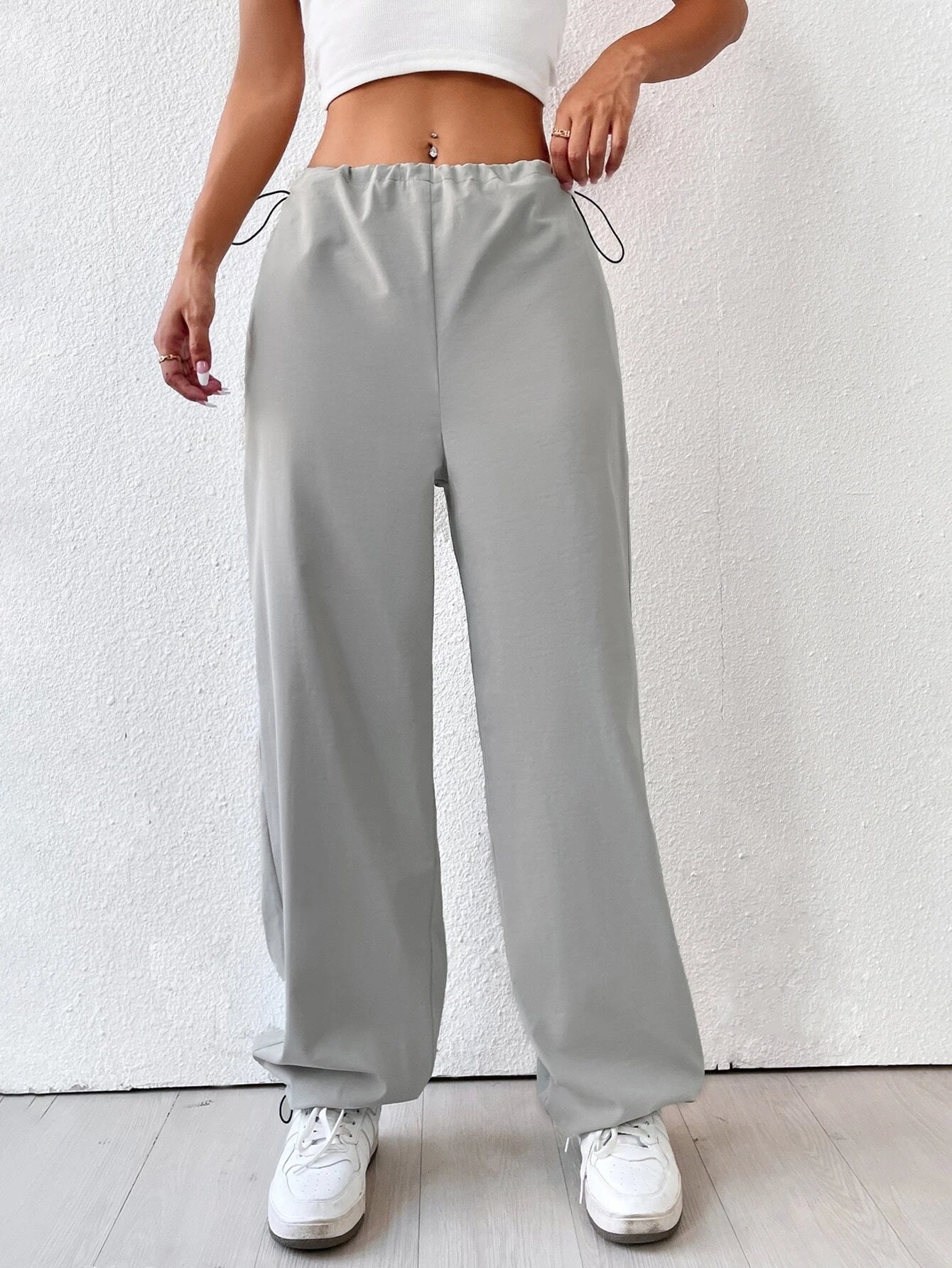 Elastic Waist Drawstring Cargo Pants – waistband detail