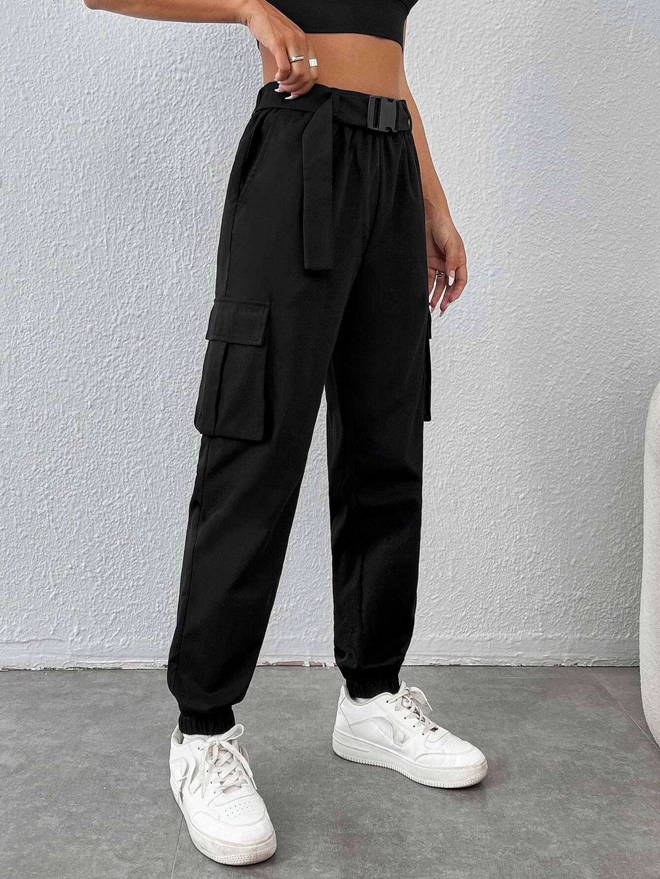 Flap Pocket Side Buckled Belted Cargo Pants – pocket detail close-up