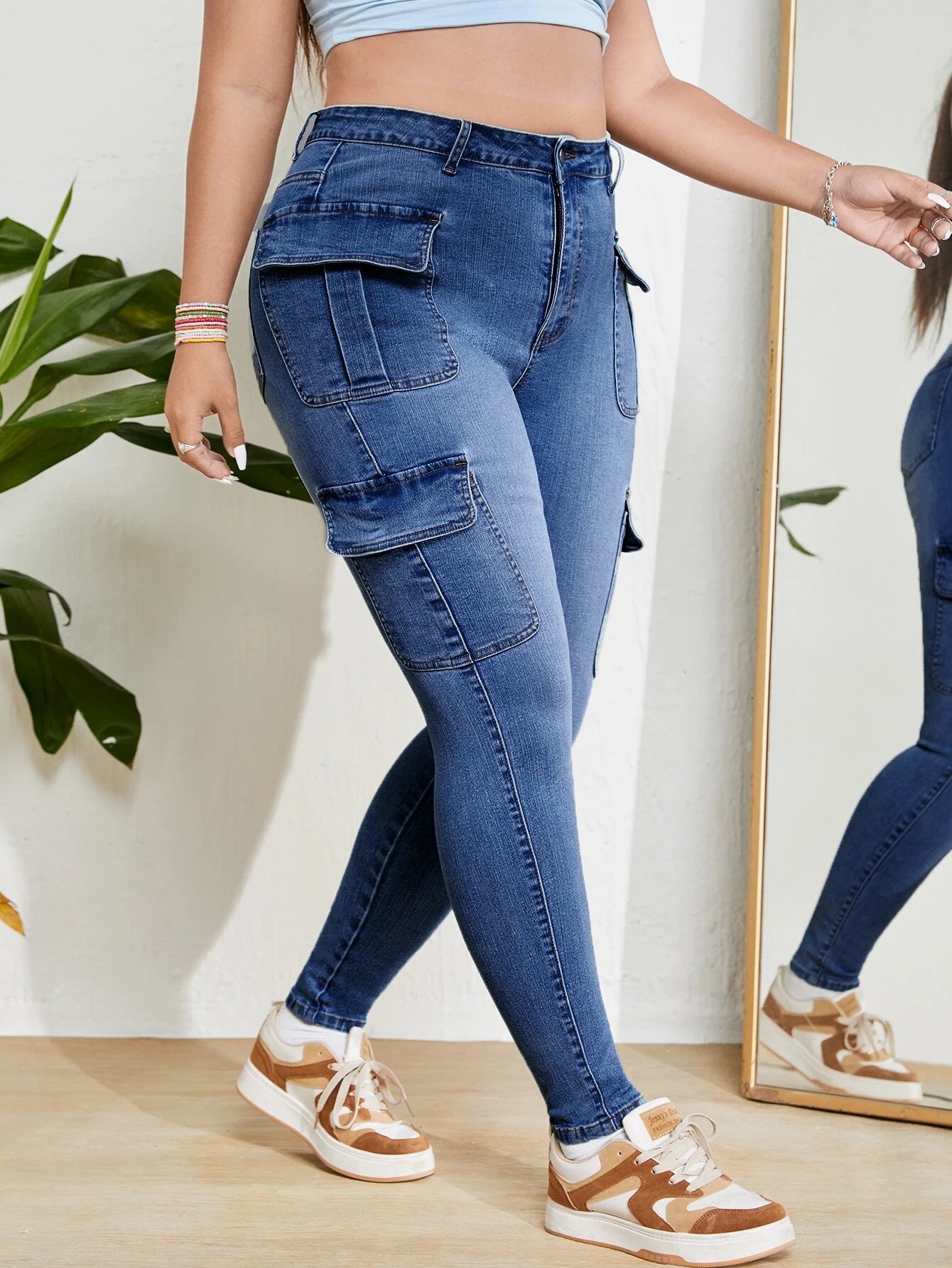 High Rise Jeans With Flap Pockets – full length outfit view