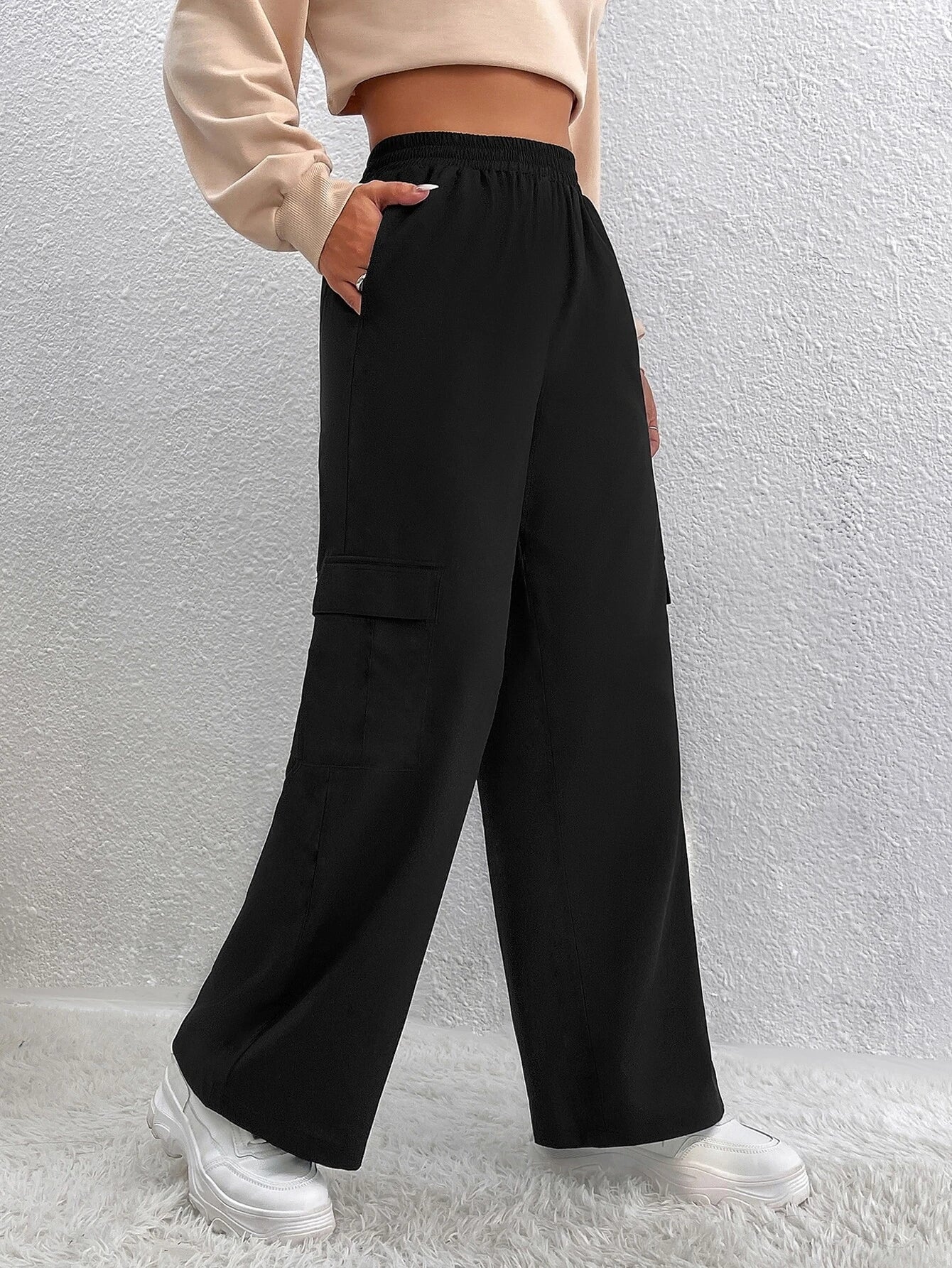 Casual High Waist Cargo Pants – pocket detail close-up