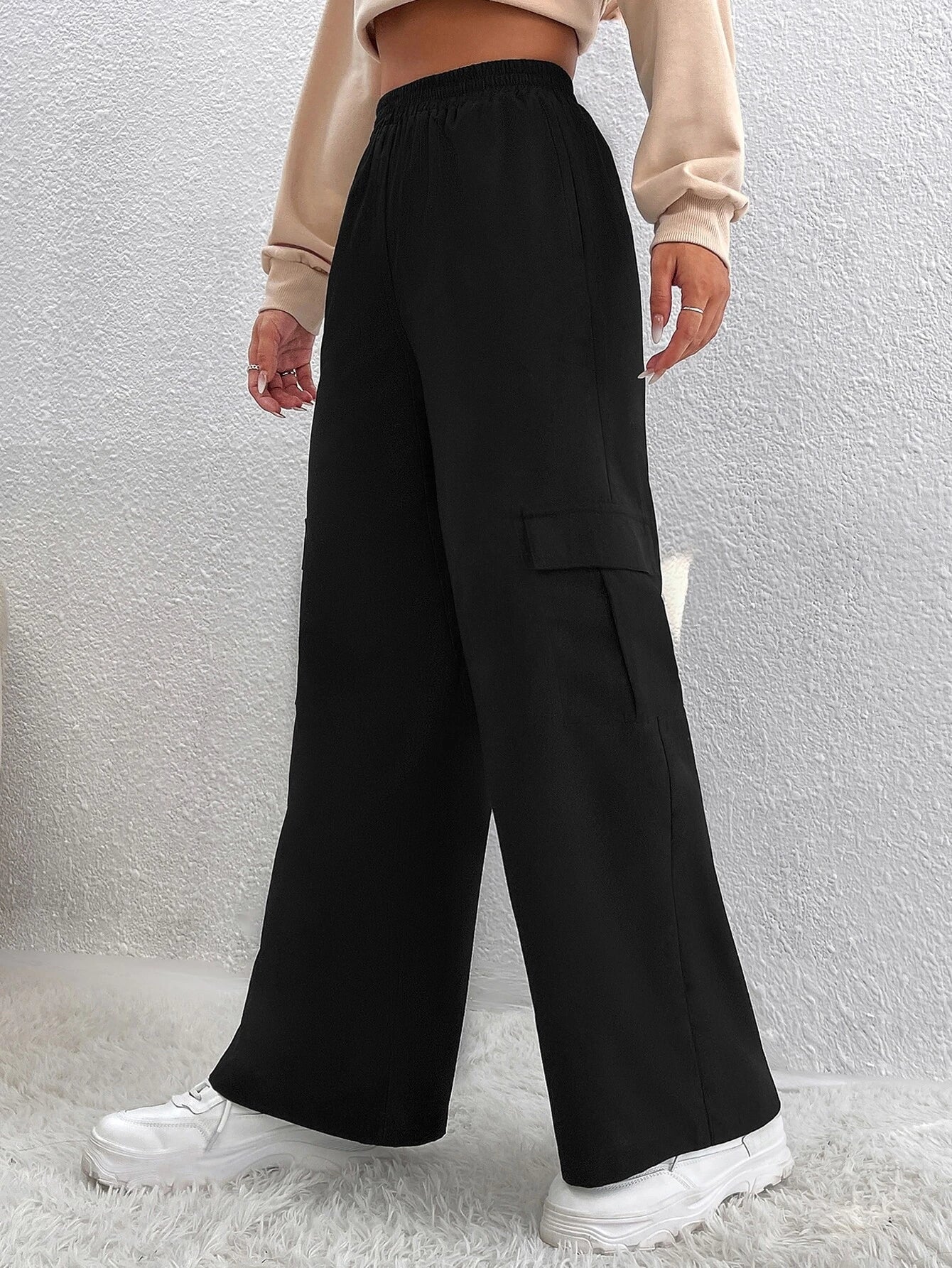 Casual High Waist Cargo Pants – waistband detail
