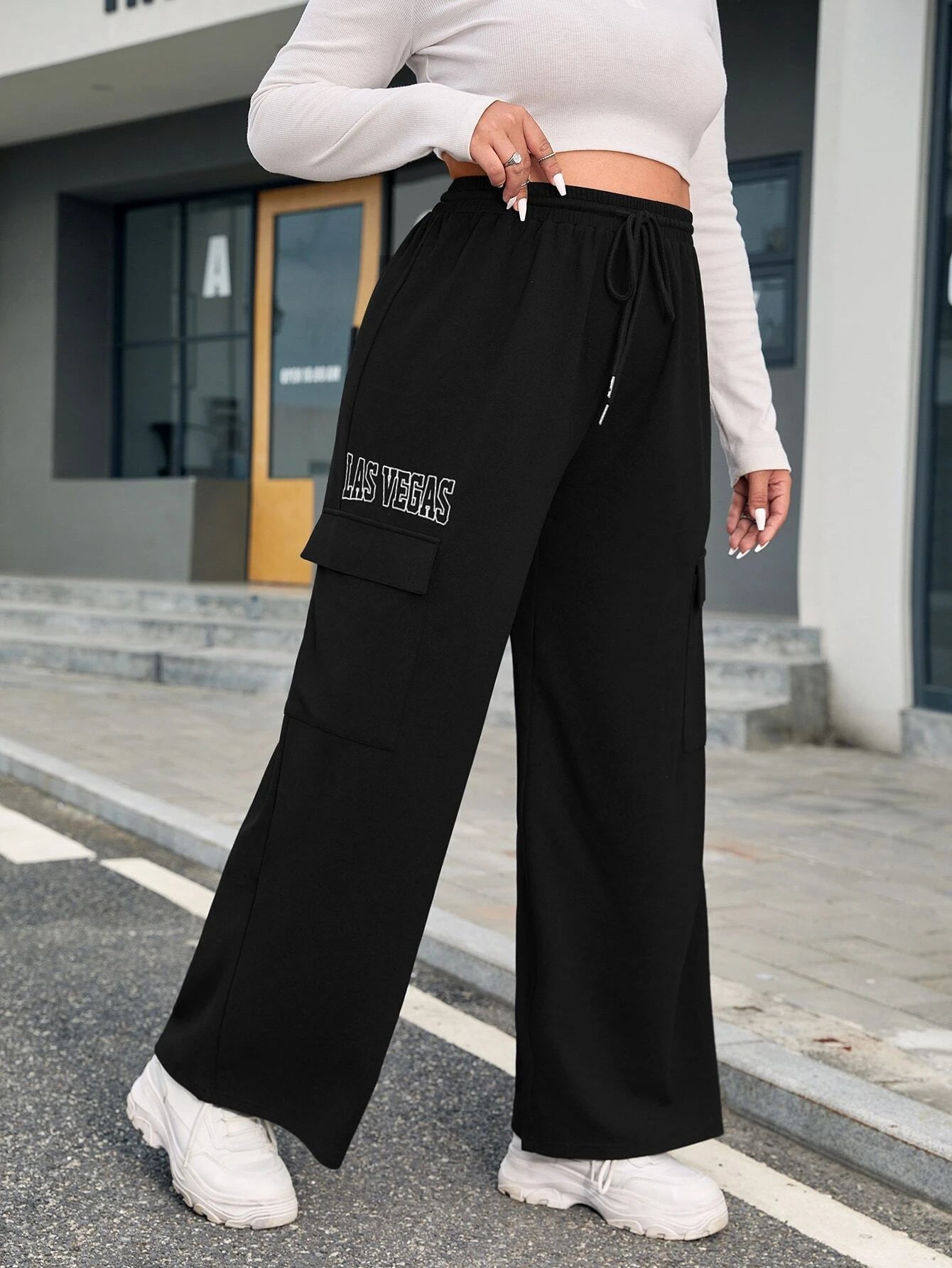 Flap Pocket Cargo Pants Style 4 – women's cargo pants front view