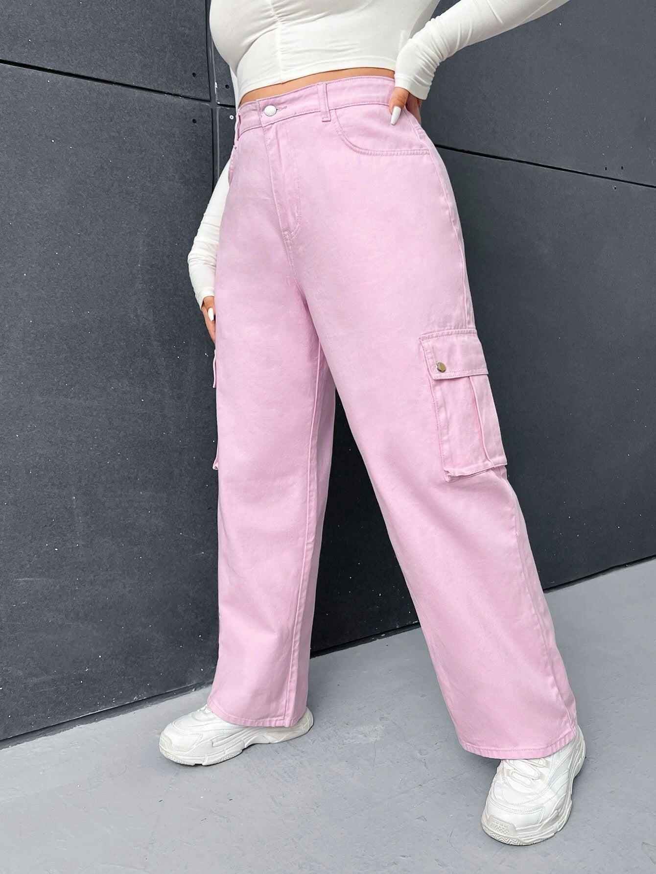 Flap Pocket Cargo Jeans Style 12 – waistband detail