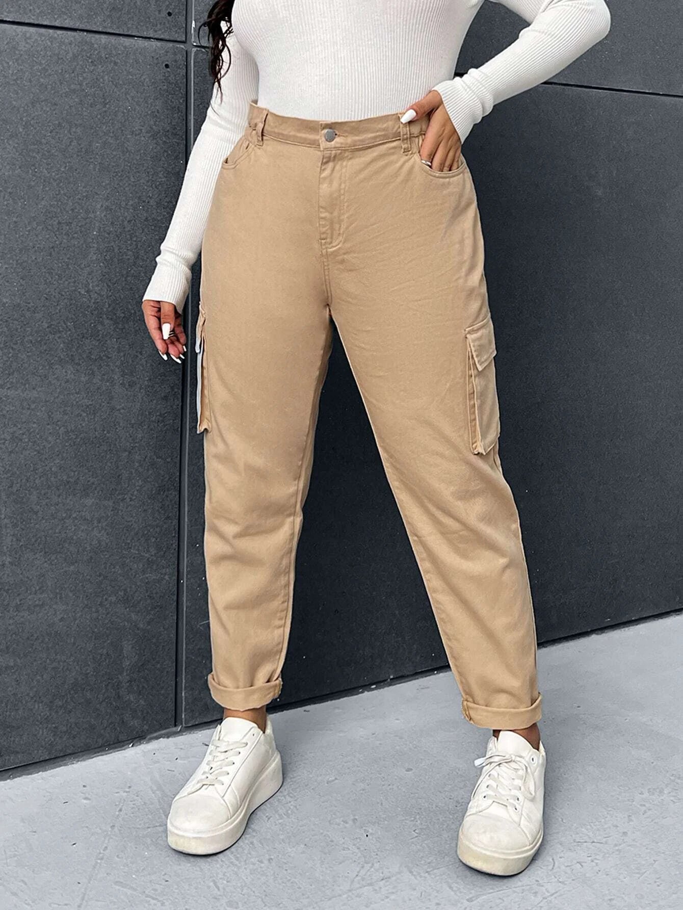 Cargo Jeans With Side Pockets – women's cargo pants front view