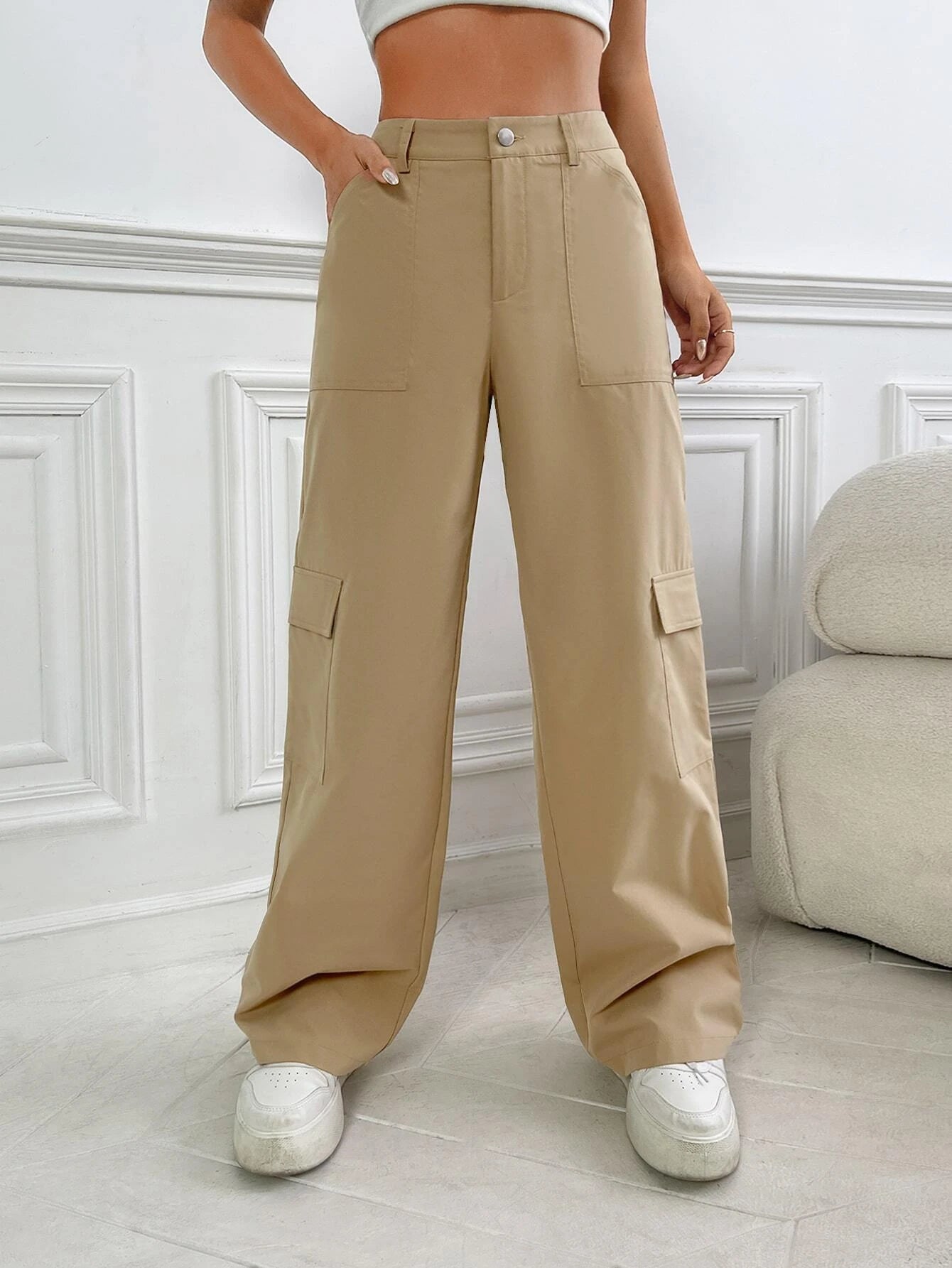 Flap Pocket  Drop Cargo Pant – back view detail
