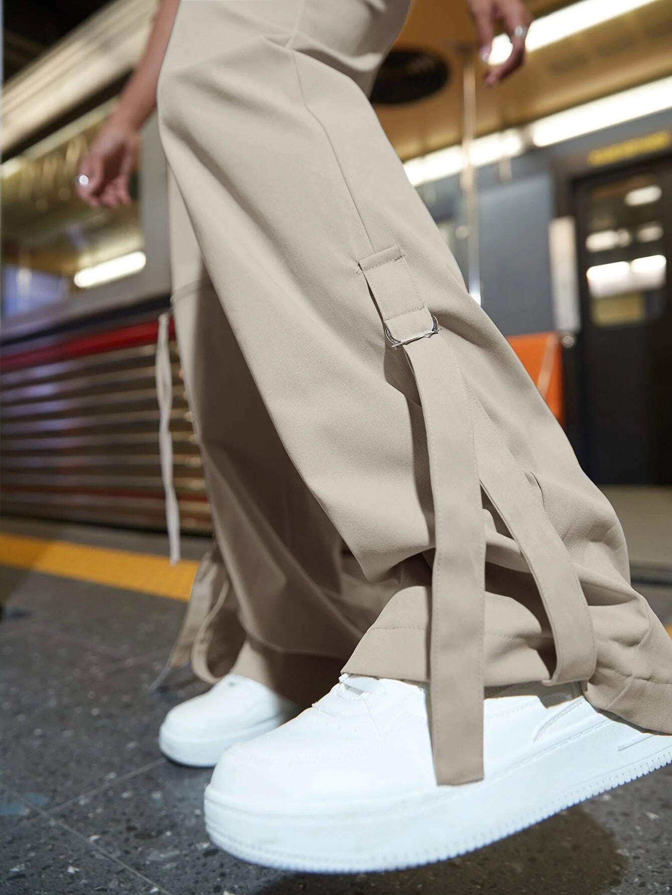 Drawstring Waist Pocket Side Cargo Pants – pocket detail close-up