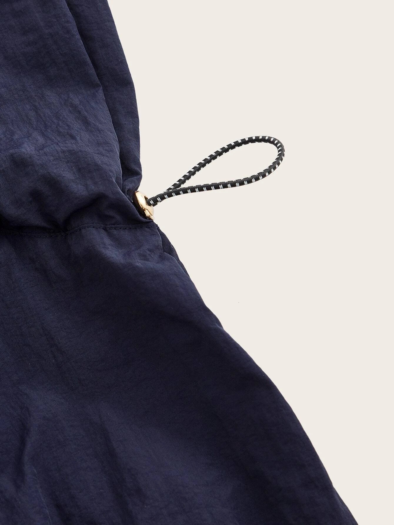 Casual Zipper Fly Pocket Cargo Pants – back view detail