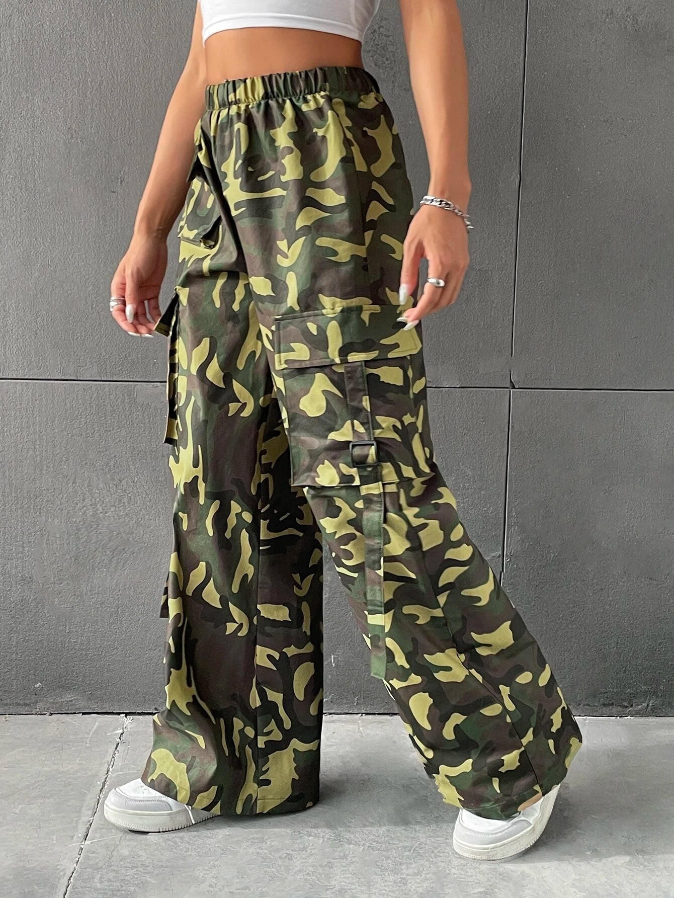 Camo Drop Cargo Pant – pocket detail close-up
