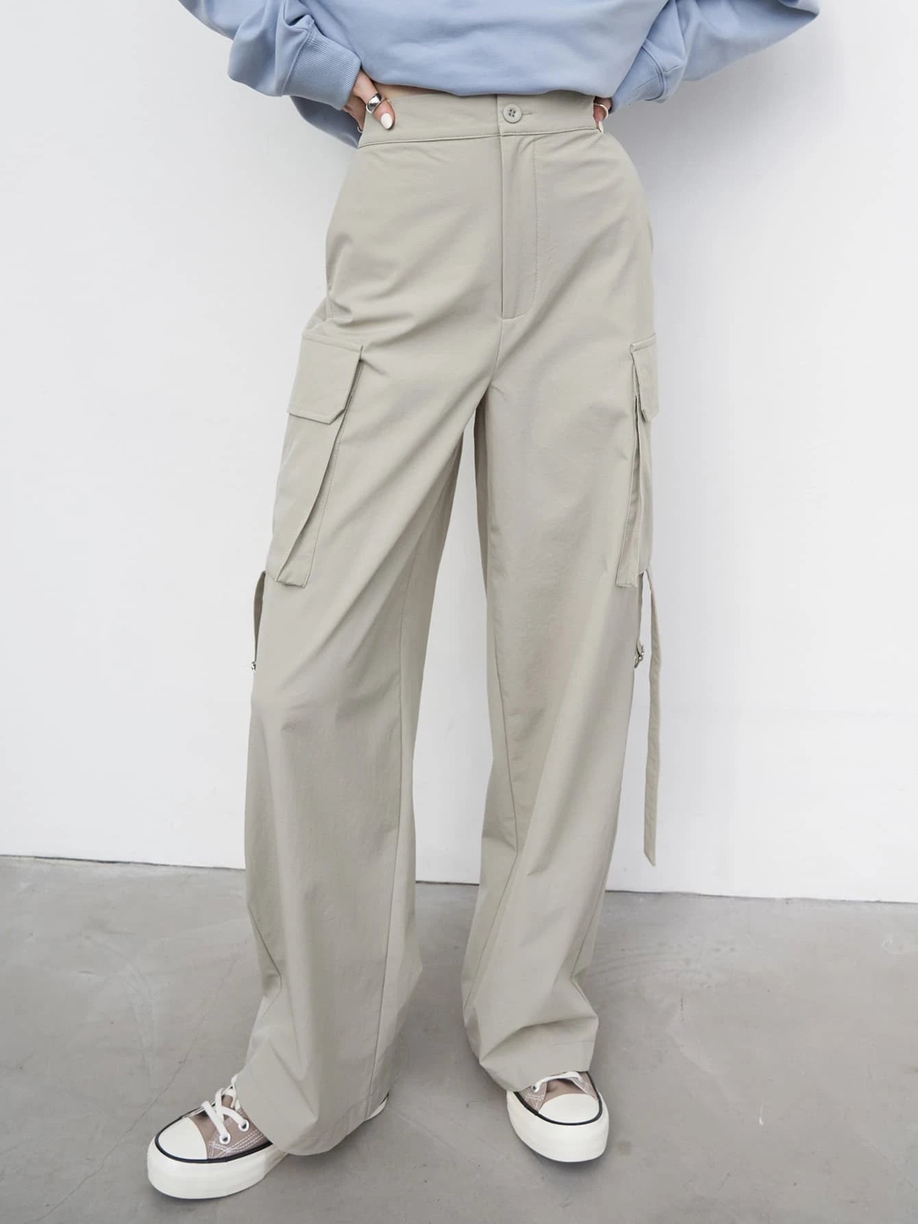 Casual High Waist Flap Pocket Side Cargo Pants – back view detail