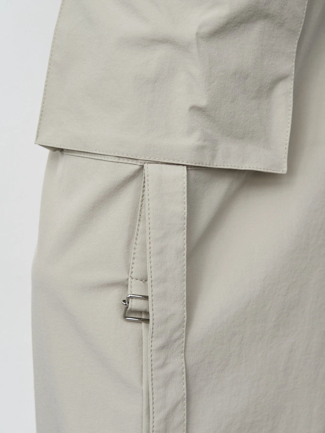 Casual High Waist Flap Pocket Side Cargo Pants – waistband detail