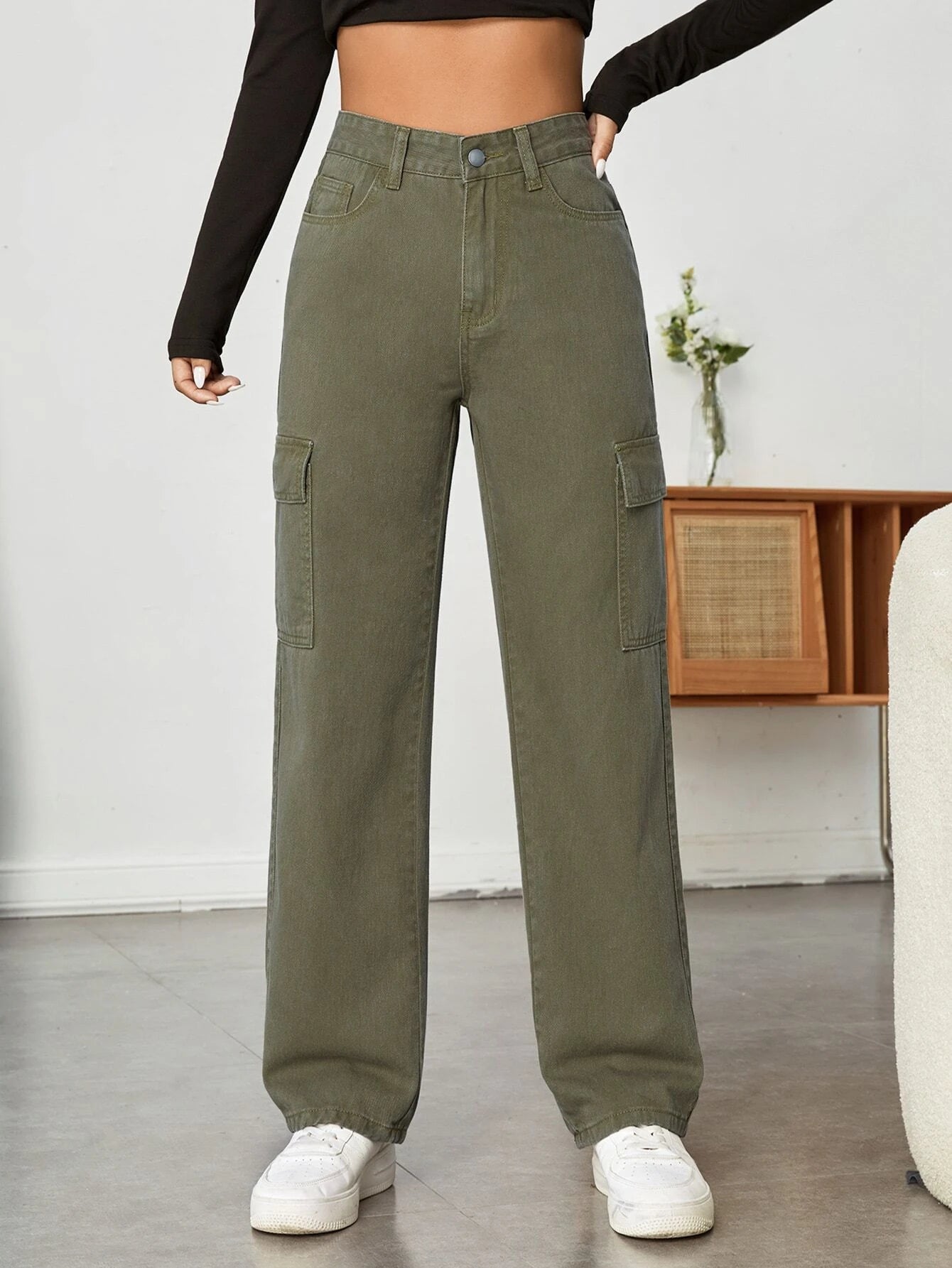 High Waist Flap Pocket Straight Leg Jeans – pocket detail close-up