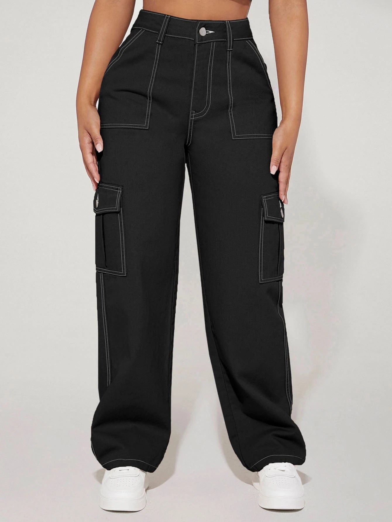 Elevated Waist Cargo Denim Jeans – women's cargo pants front view