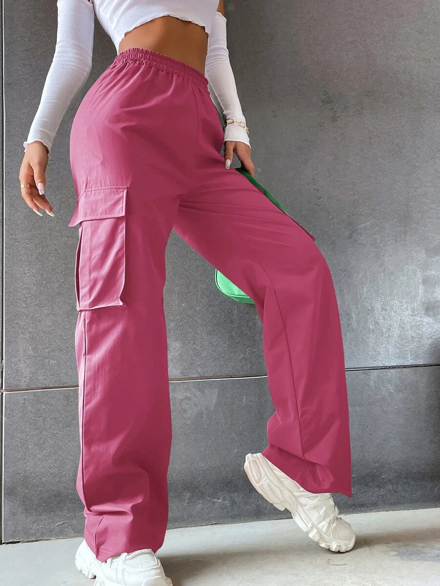 Solid Flap Pocket Side Cargo Pants in Black – lifestyle view 22